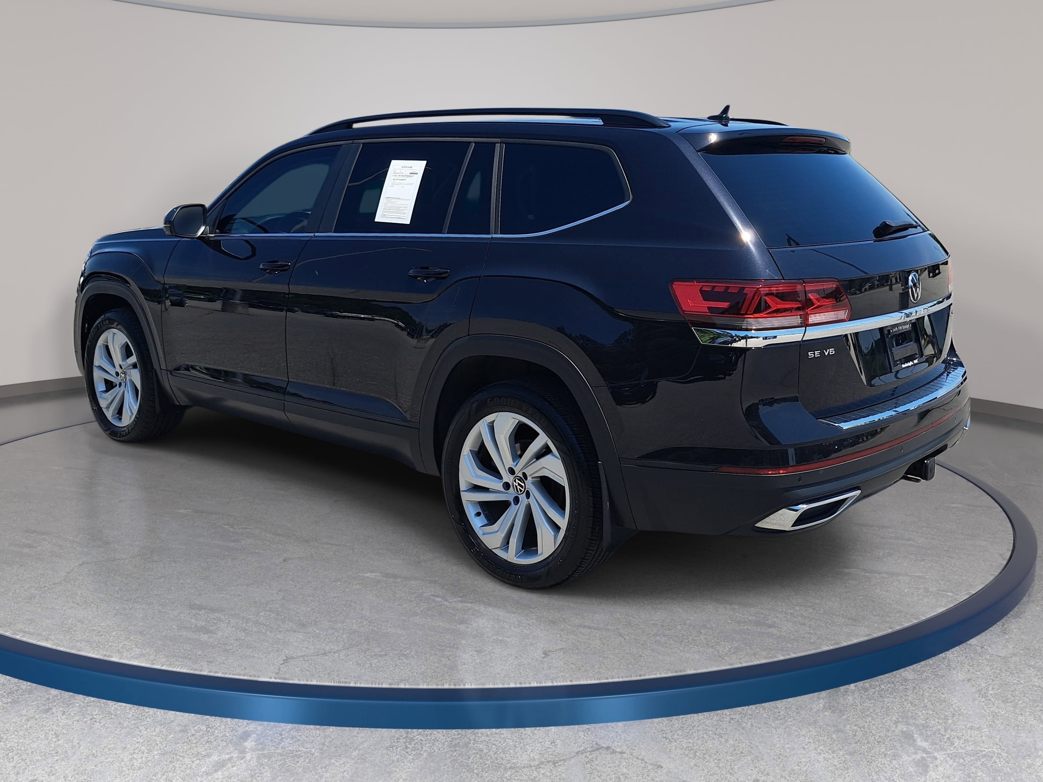 2023 Volkswagen Atlas 3.6L V6 SE w/Technology