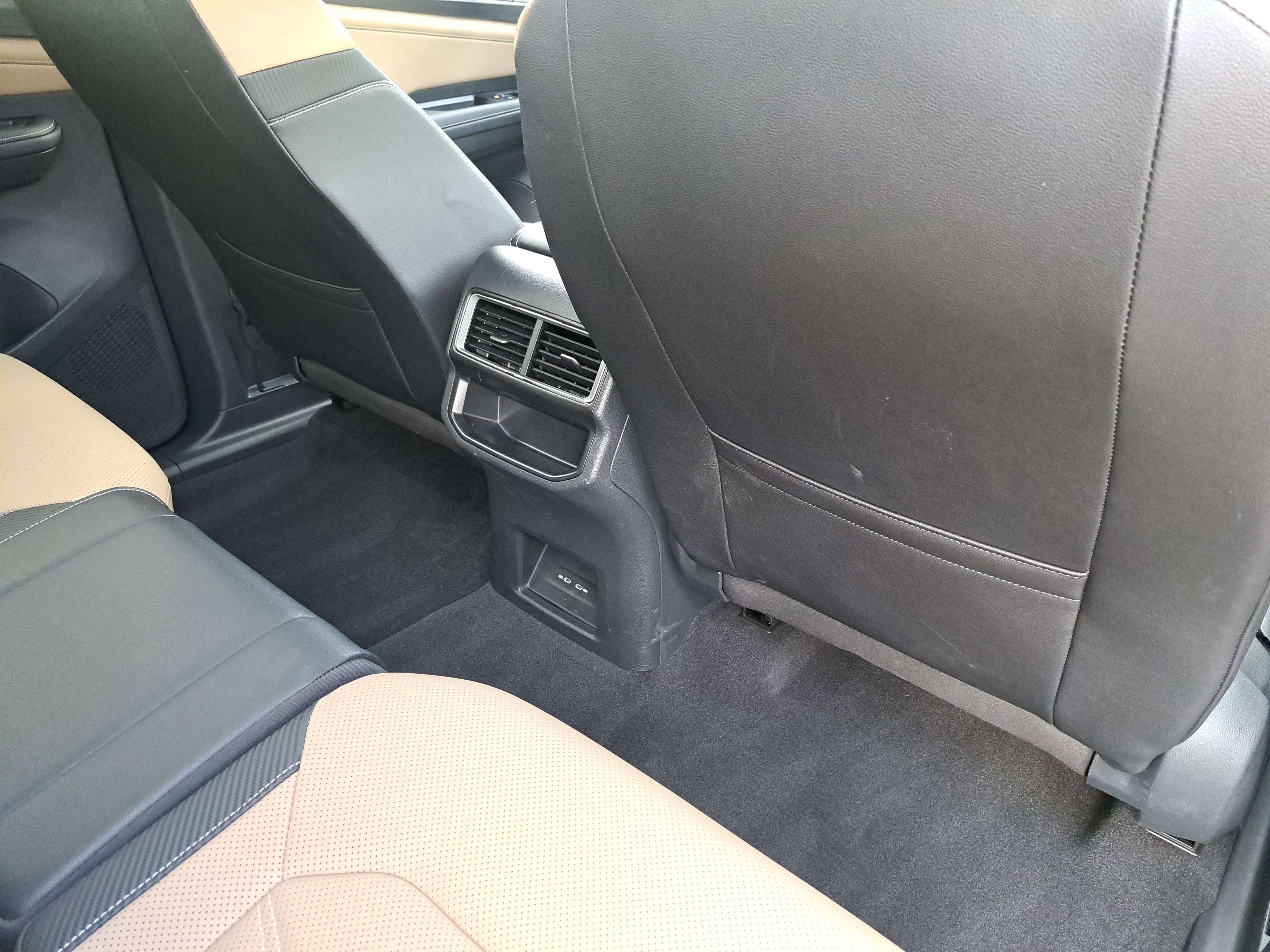 2025 Volkswagen Atlas Cross Sport 2.0T SE