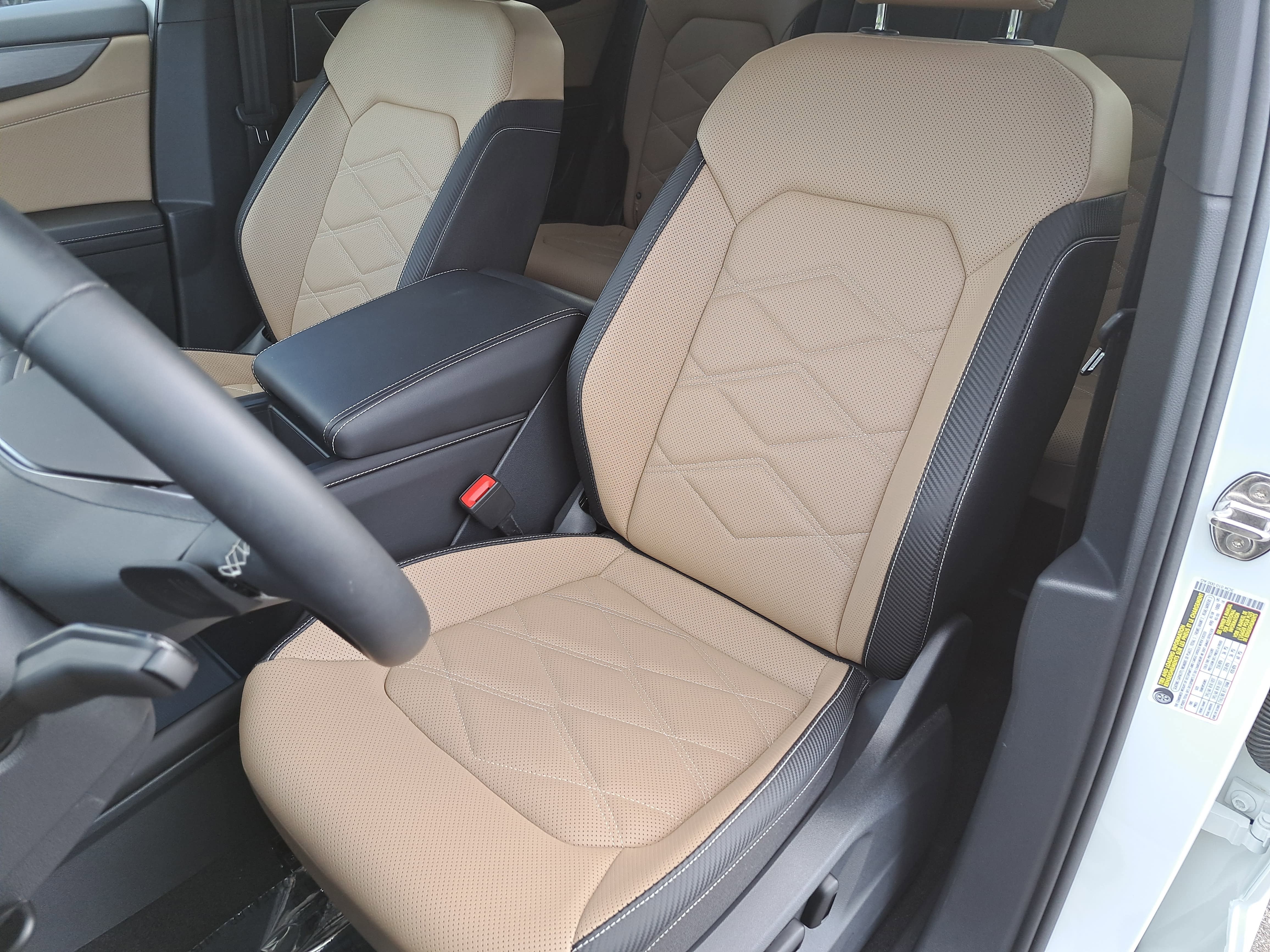 2025 Volkswagen Atlas Cross Sport 2.0T SE