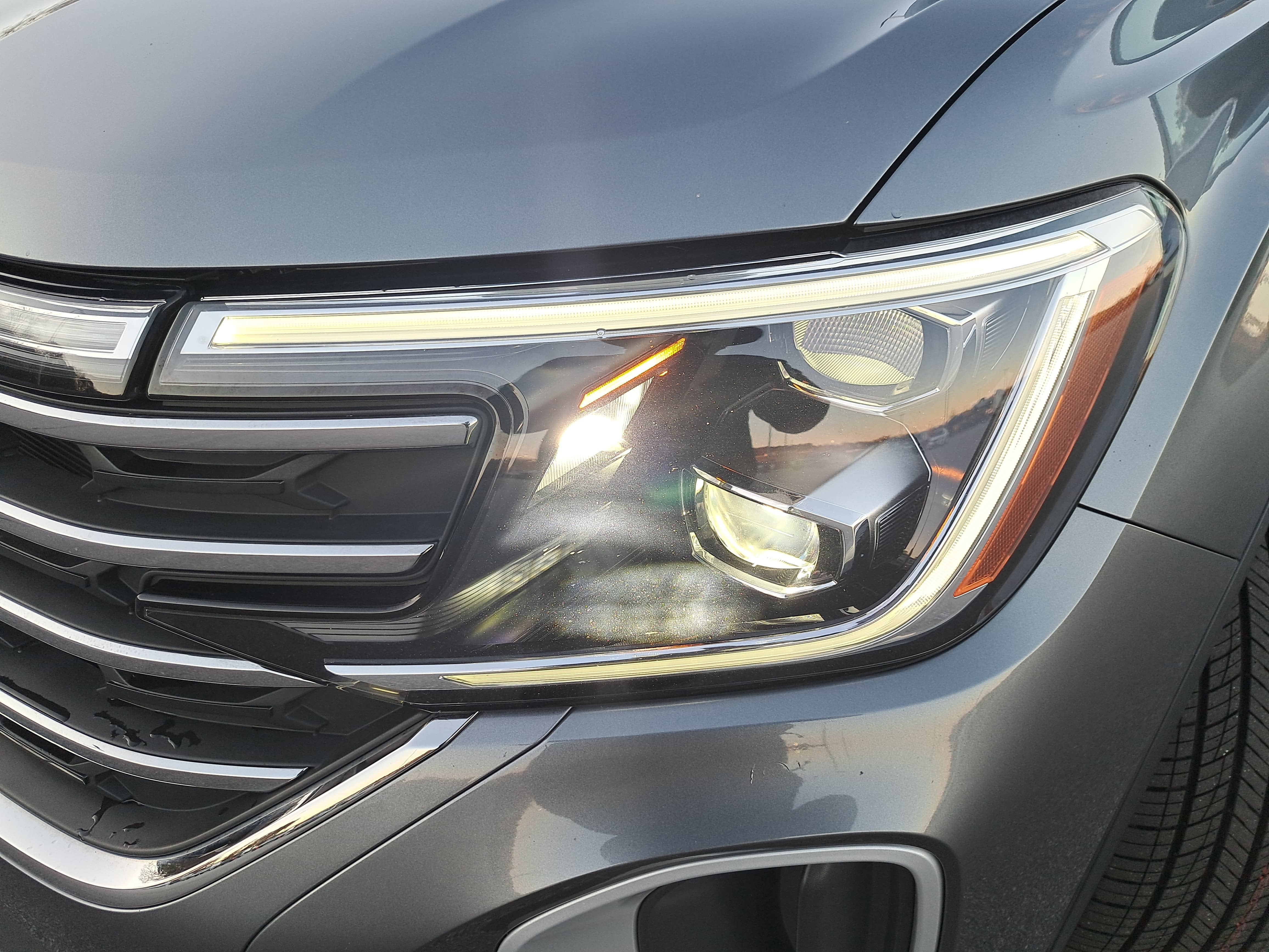 2024 Volkswagen Atlas 2.0T SE