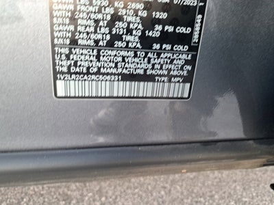 2024 Volkswagen Atlas 2.0T SE