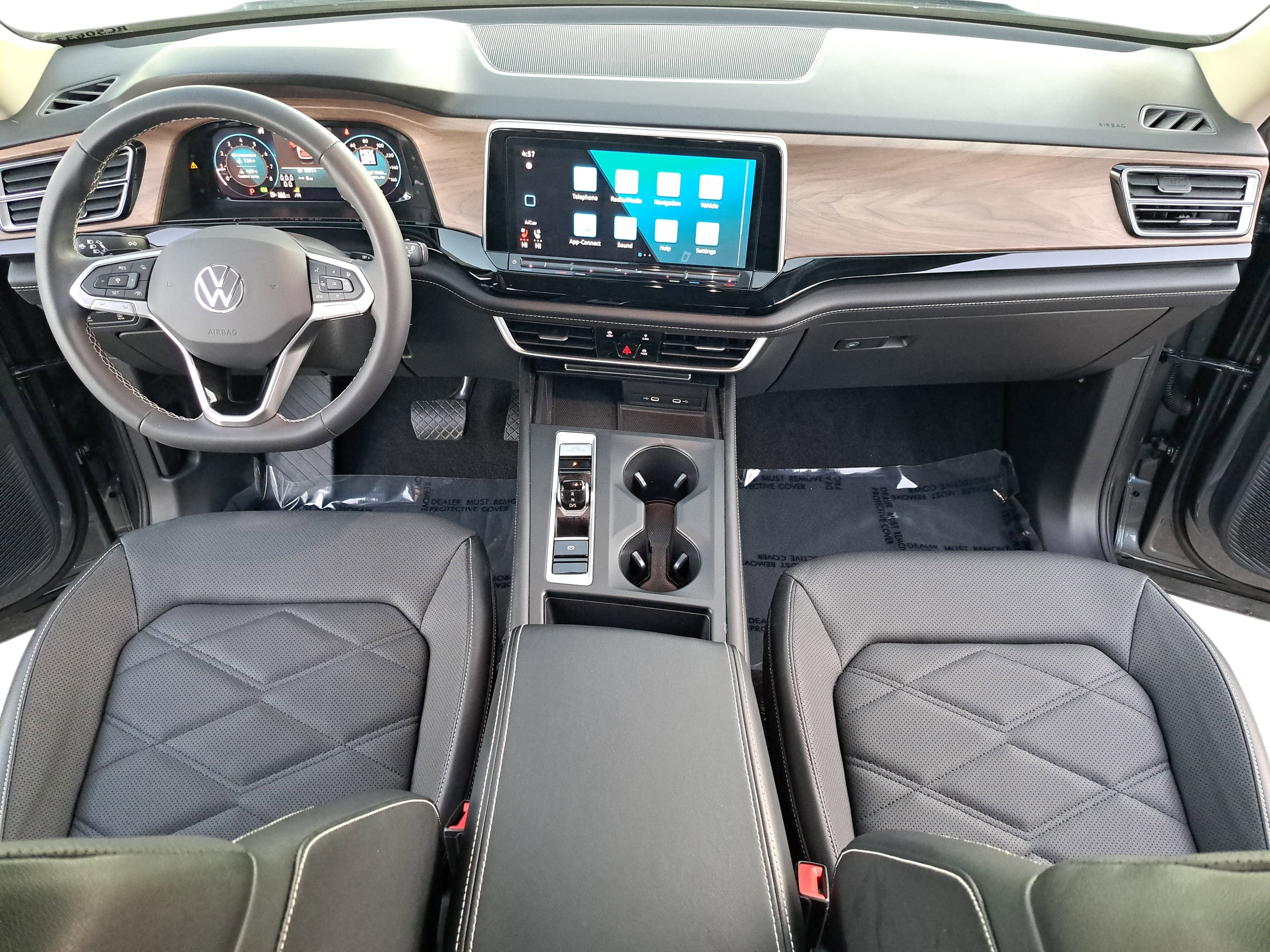 2024 Volkswagen Atlas 2.0T SE