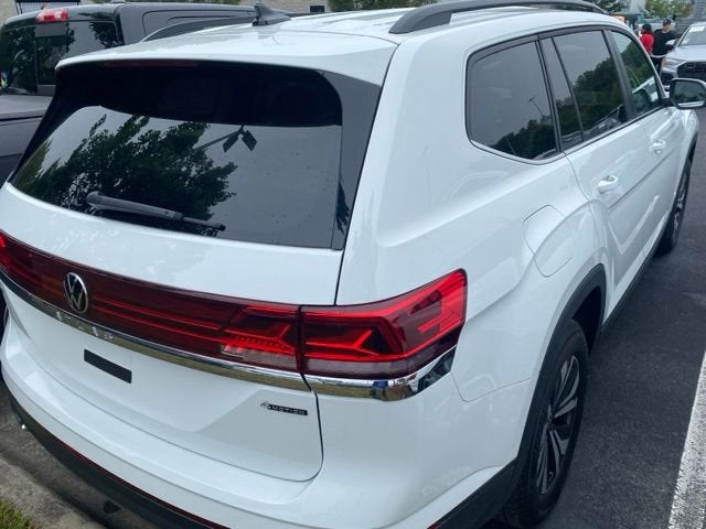 2025 Volkswagen Atlas 2.0T SE