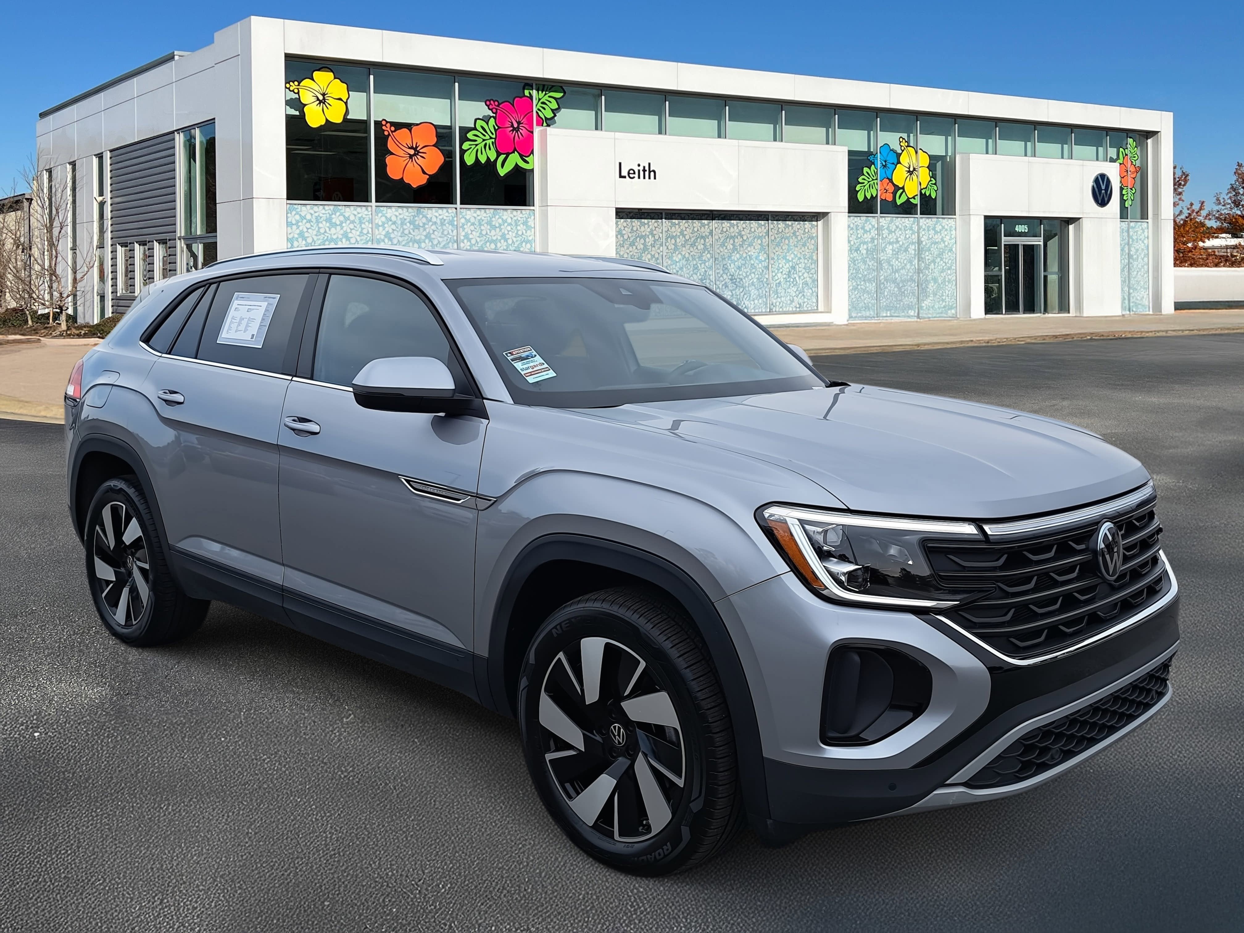 2025 Volkswagen Atlas Cross Sport 2.0T SE w/Technology