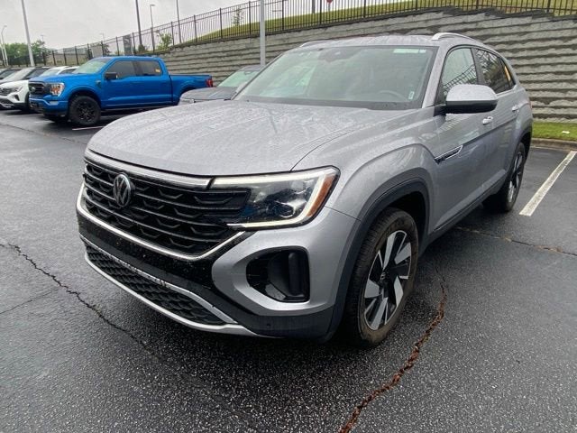 2025 Volkswagen Atlas Cross Sport 2.0T SE w/Technology
