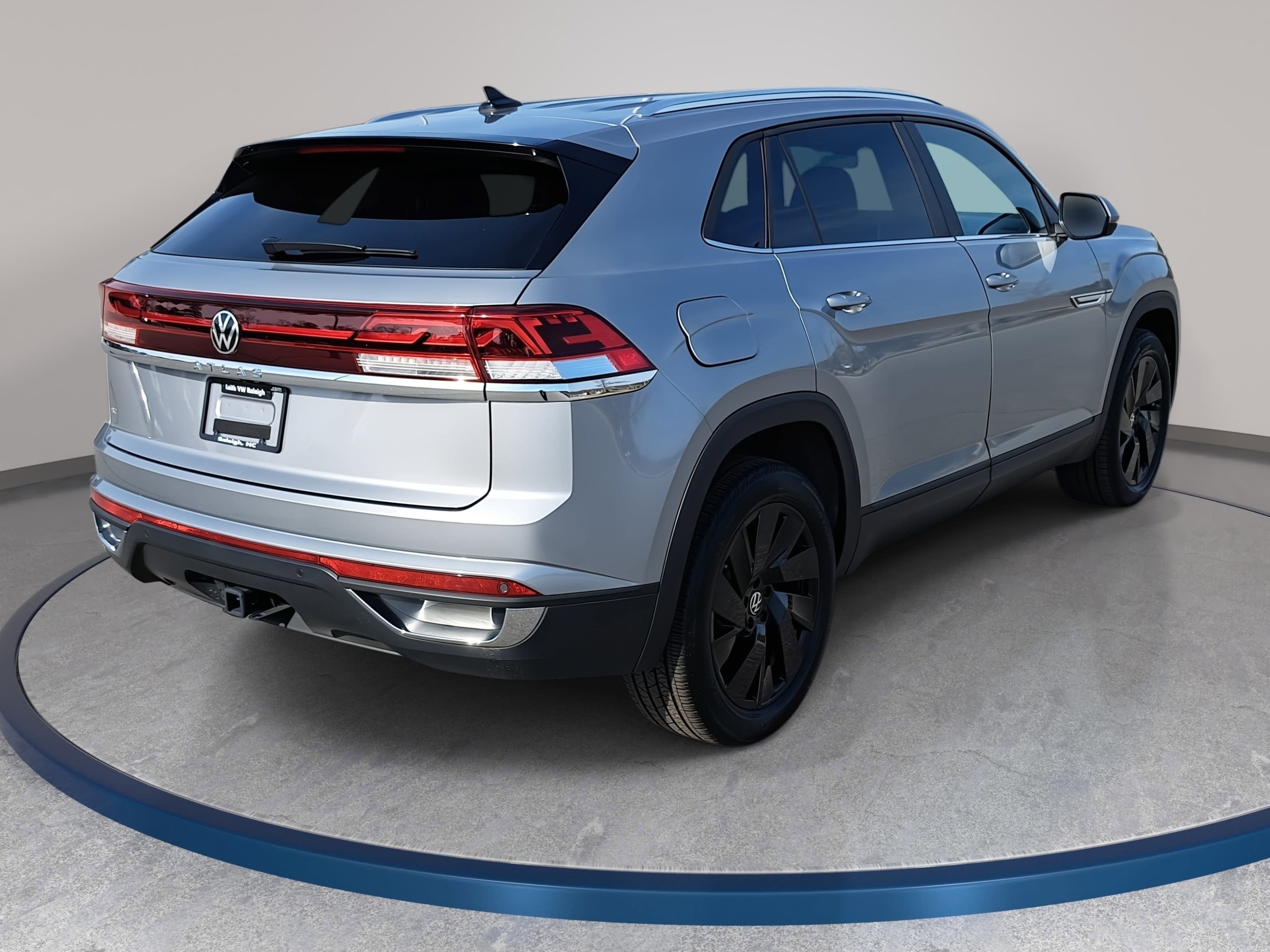 2025 Volkswagen Atlas Cross Sport 2.0T SE w/Technology