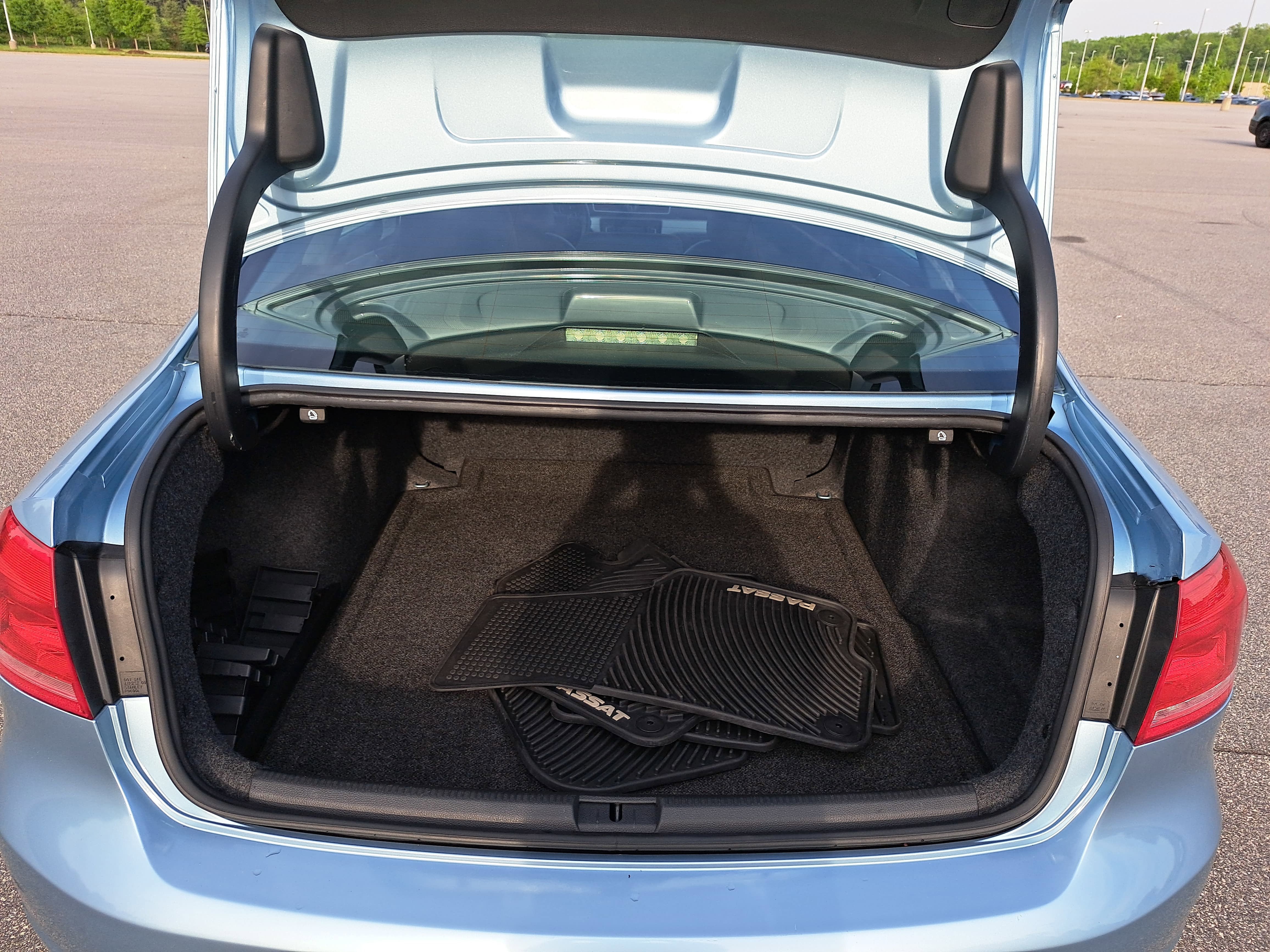 2013 Volkswagen Passat 2.5 SE