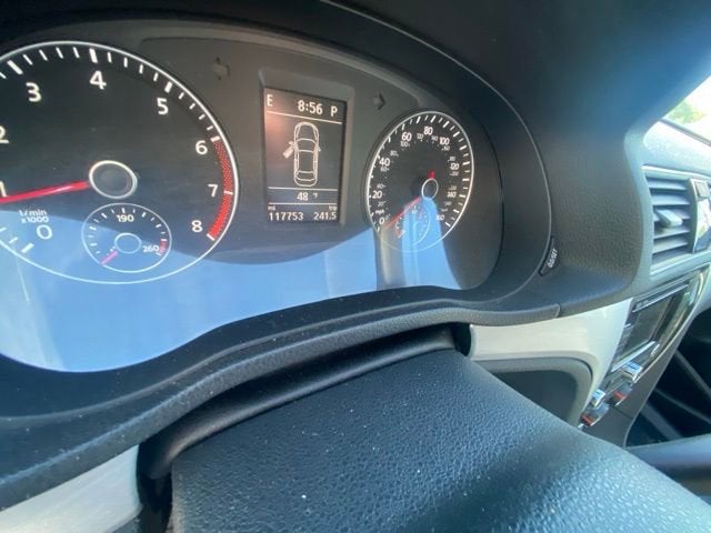 2013 Volkswagen Passat 2.5 SE