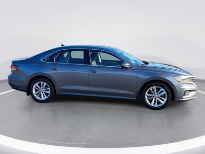 2020 Volkswagen Passat 2.0T SE