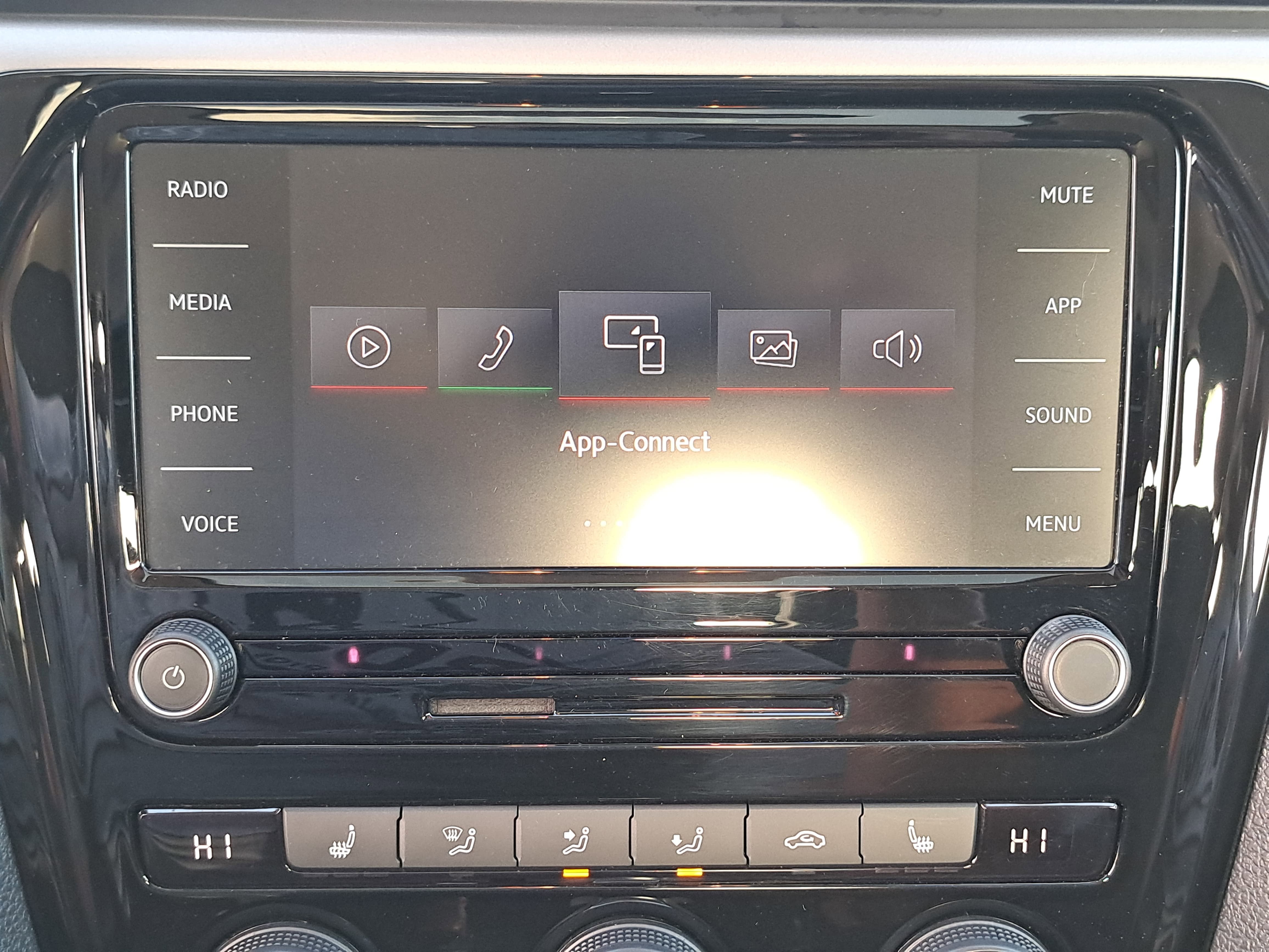 2020 Volkswagen Passat 2.0T SE