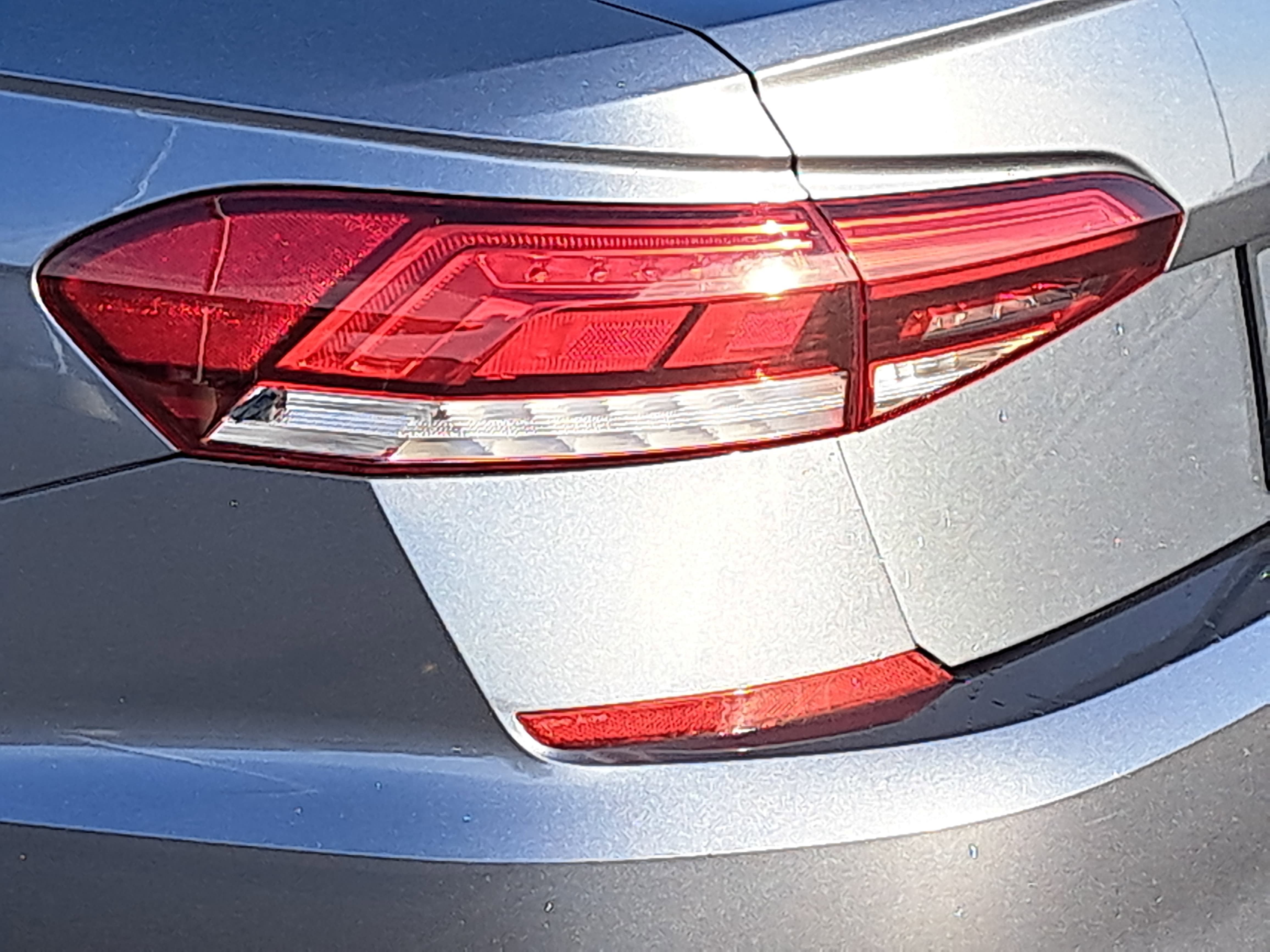 2020 Volkswagen Passat 2.0T SE