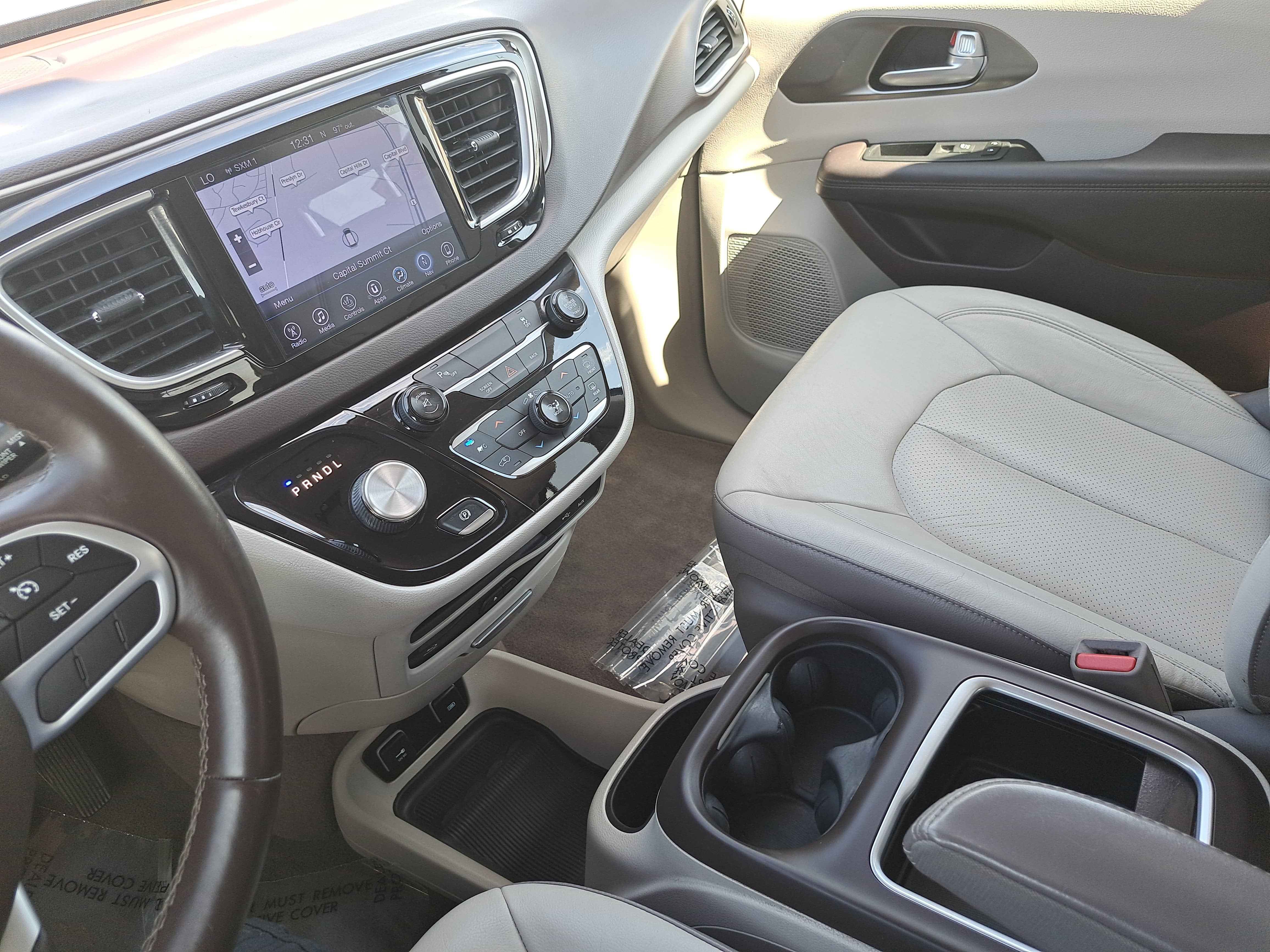 2017 Chrysler Pacifica Touring-L Plus