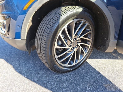 2020 Lincoln Nautilus Reserve