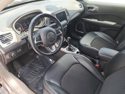 2020 Jeep Compass Latitude w/Sun/Safety Pkg