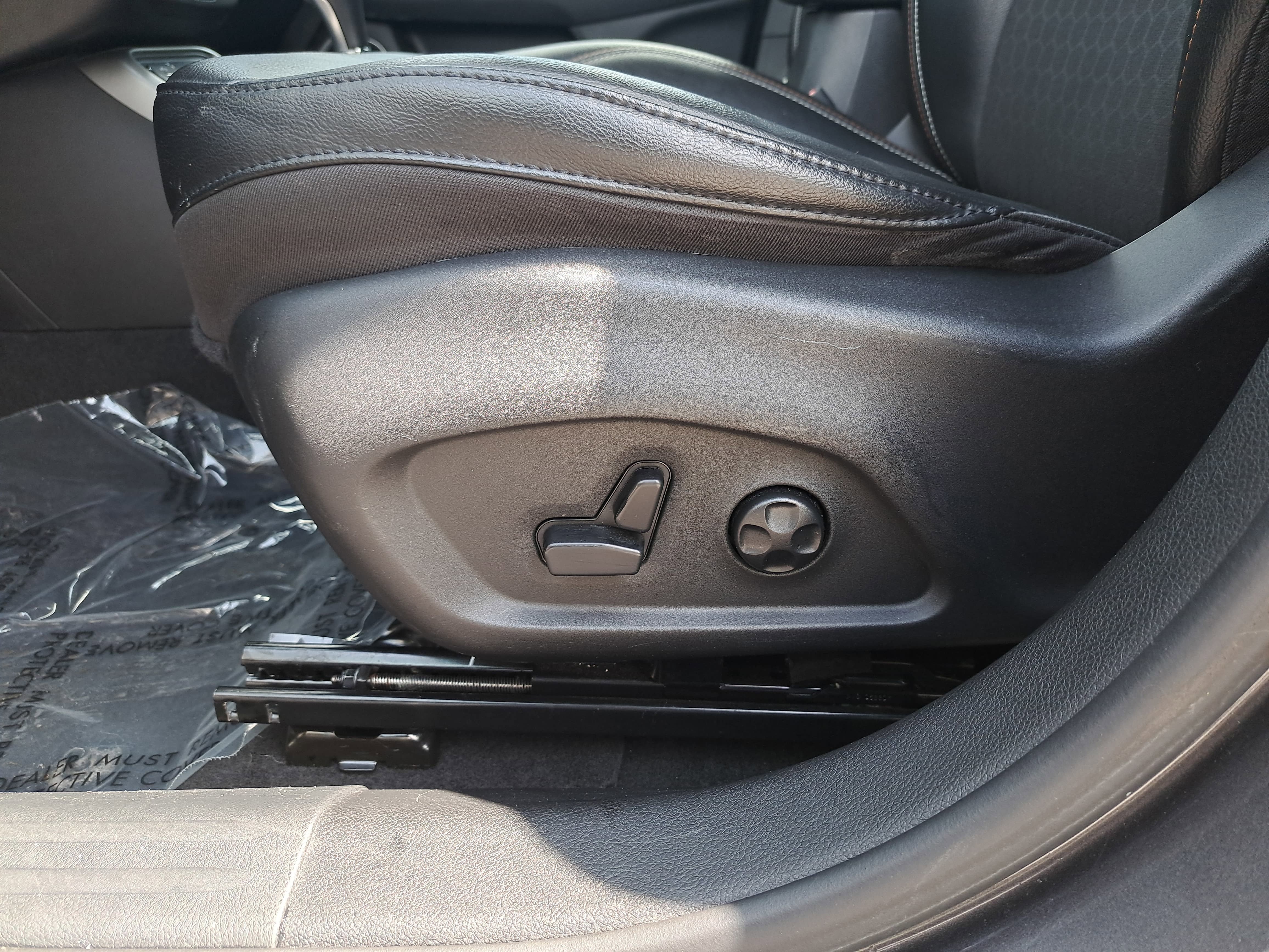 2020 Jeep Compass Latitude w/Sun/Safety Pkg