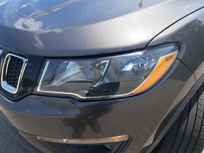 2020 Jeep Compass Latitude w/Sun/Safety Pkg