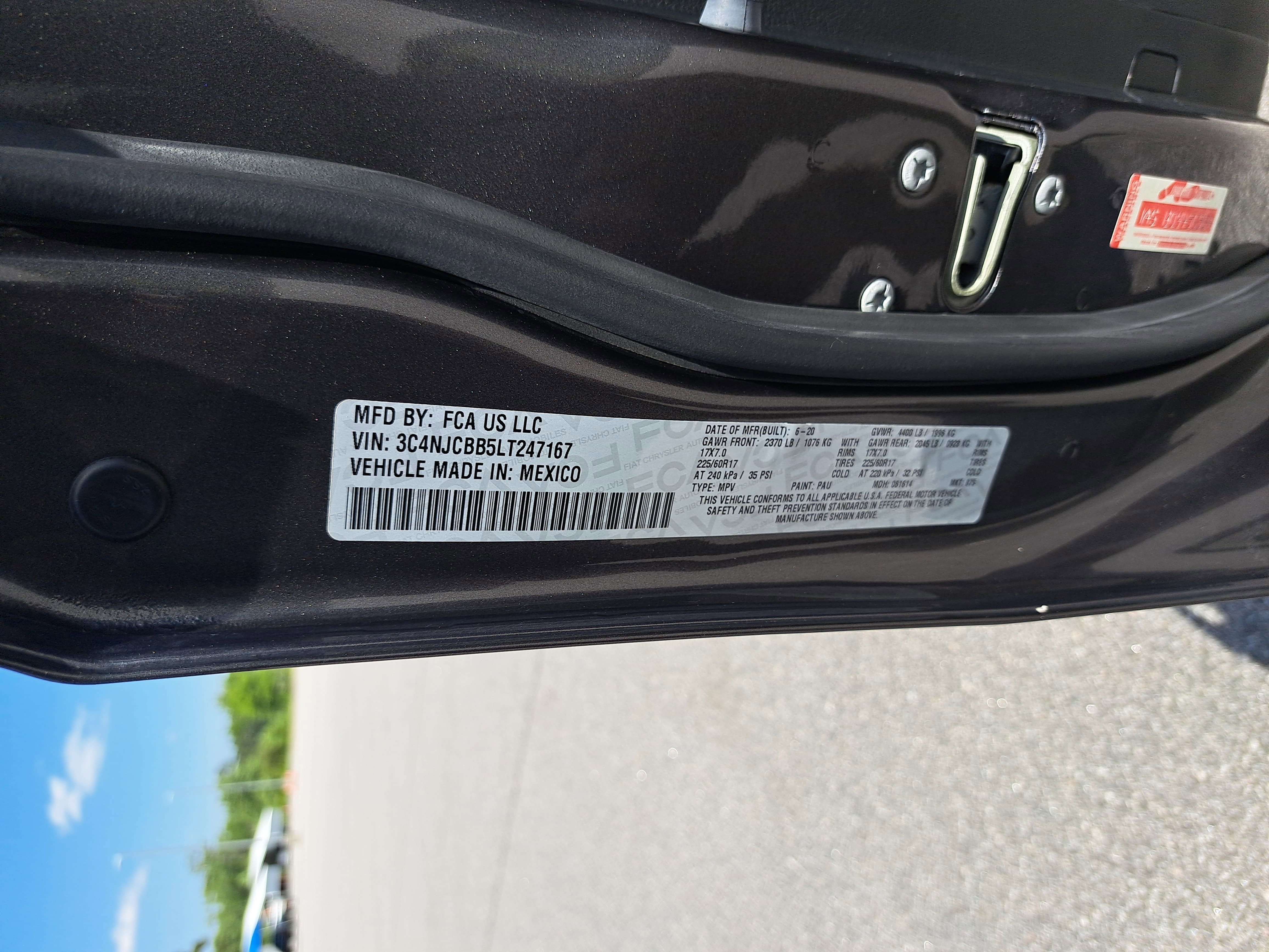 2020 Jeep Compass Latitude w/Sun/Safety Pkg