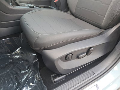 2025 Volkswagen Taos SE Black