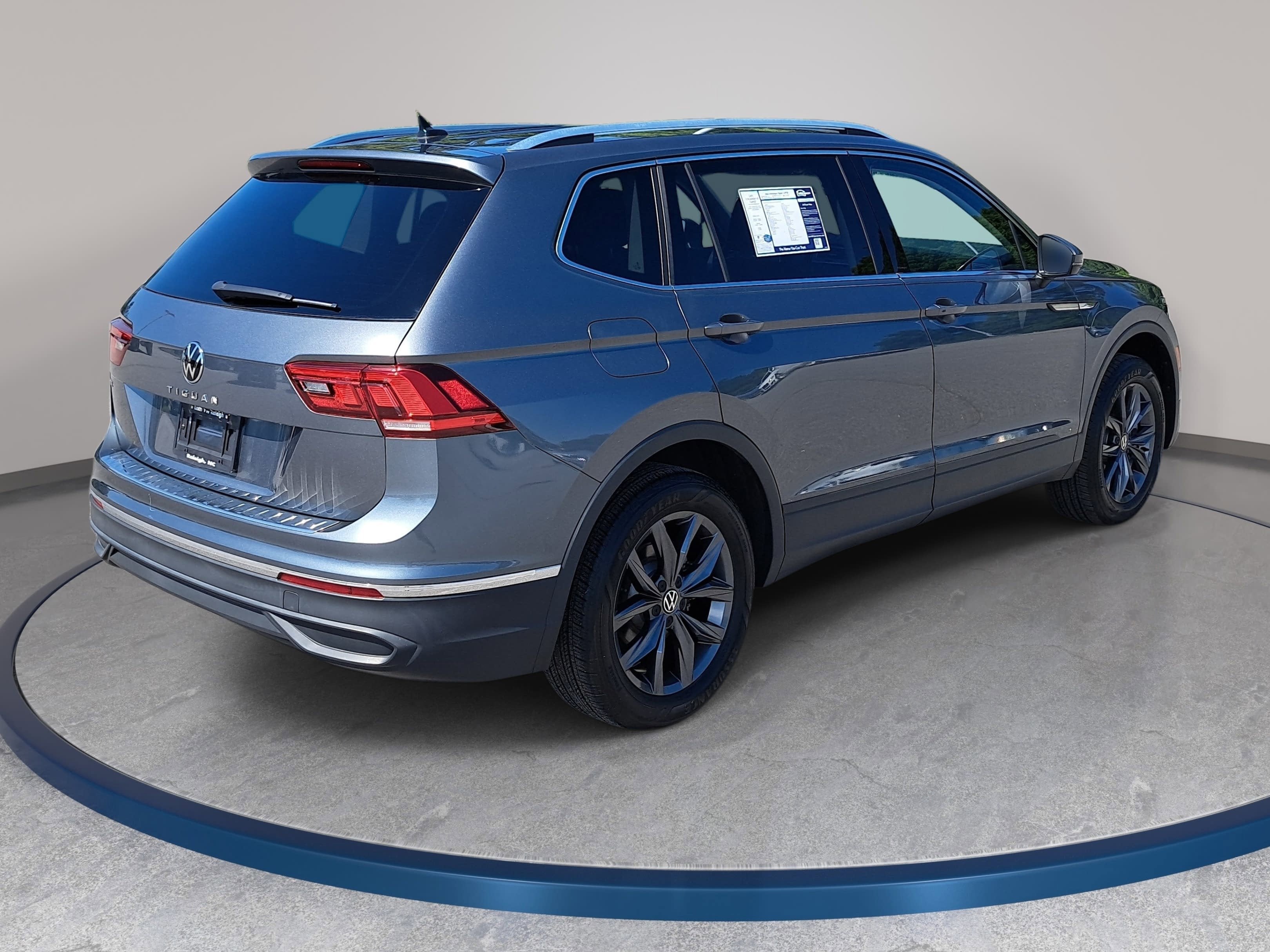 2022 Volkswagen Tiguan SE
