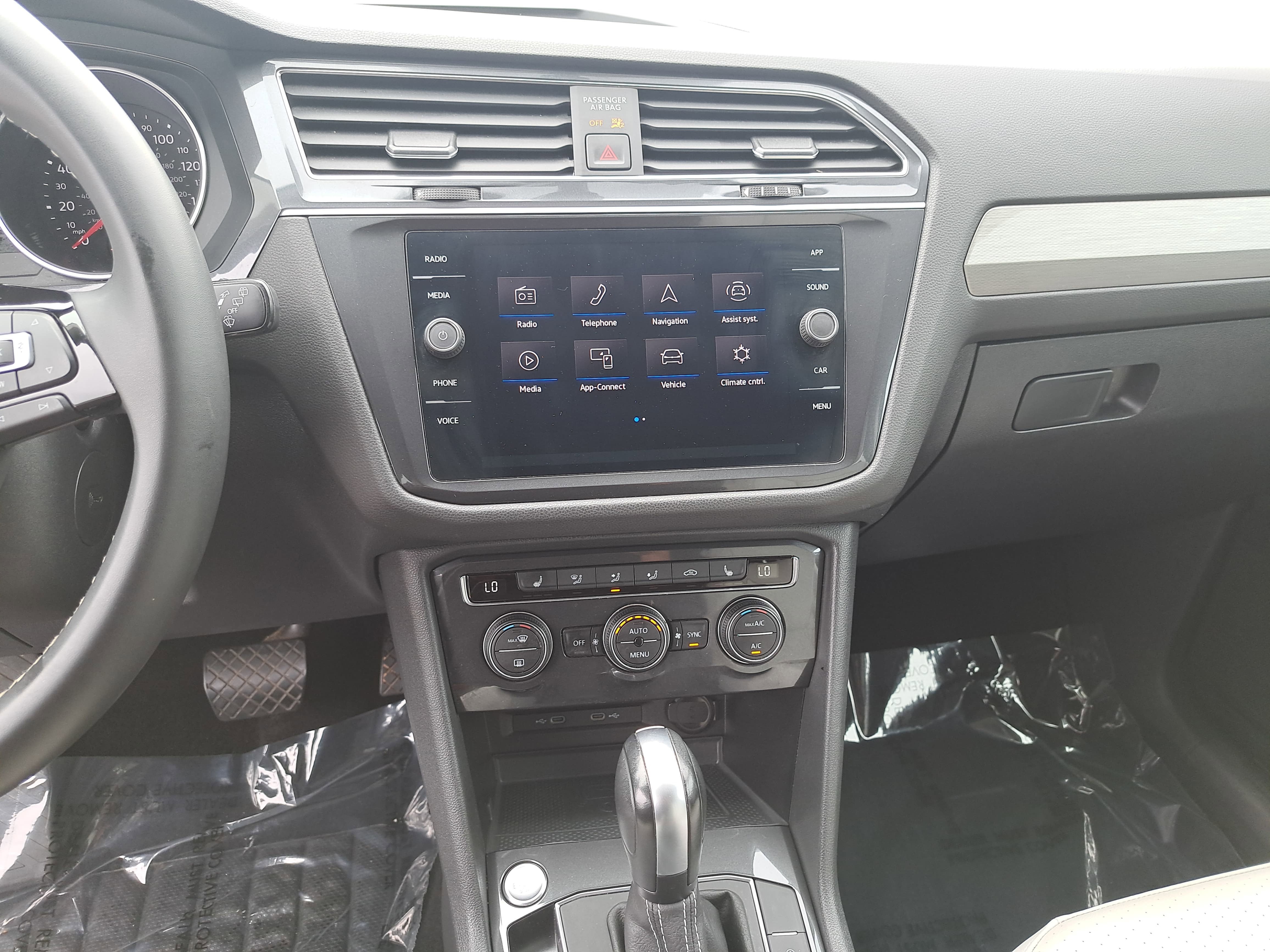 2021 Volkswagen Tiguan SE