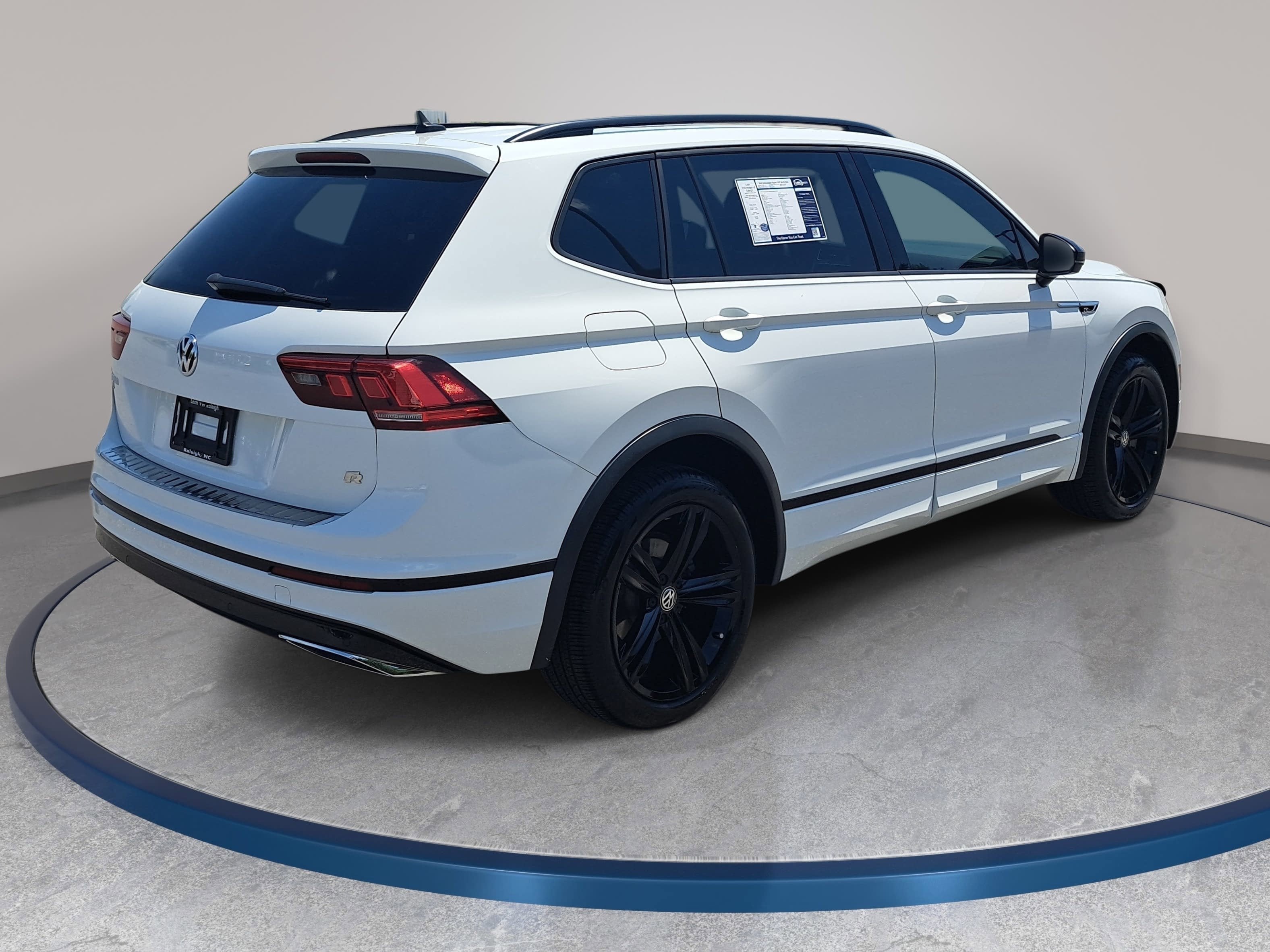 2019 Volkswagen Tiguan 2.0T SEL R-Line