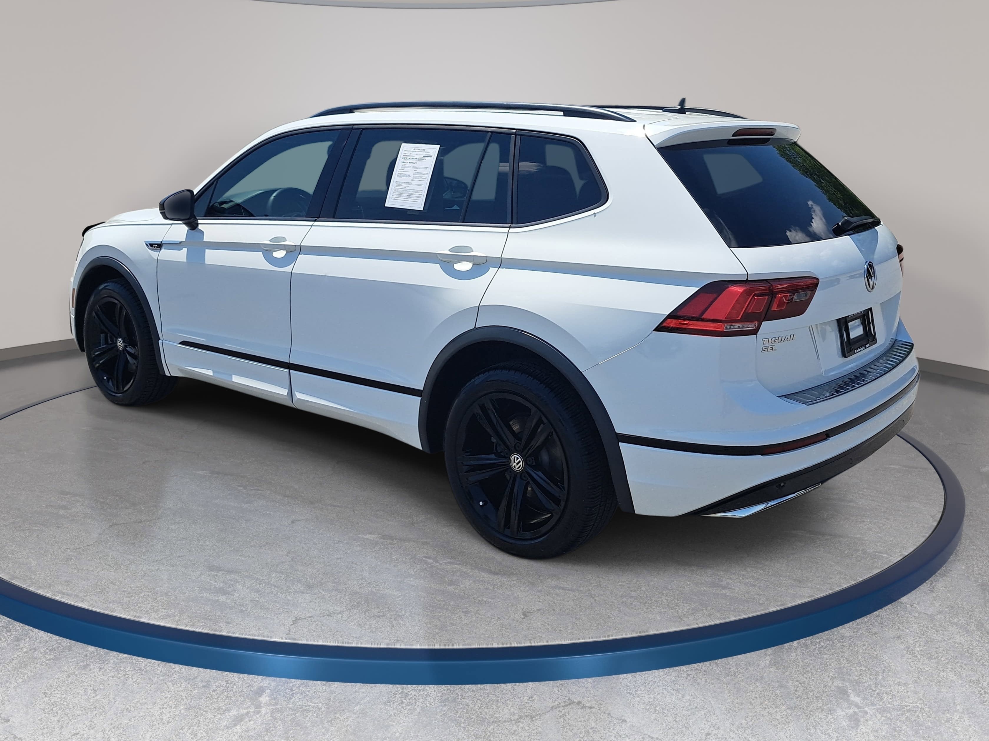 2019 Volkswagen Tiguan 2.0T SEL R-Line