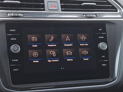 2023 Volkswagen Tiguan SE