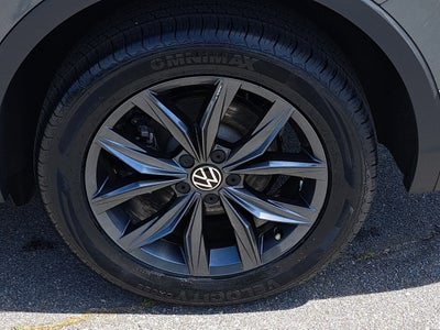 2023 Volkswagen Tiguan SE