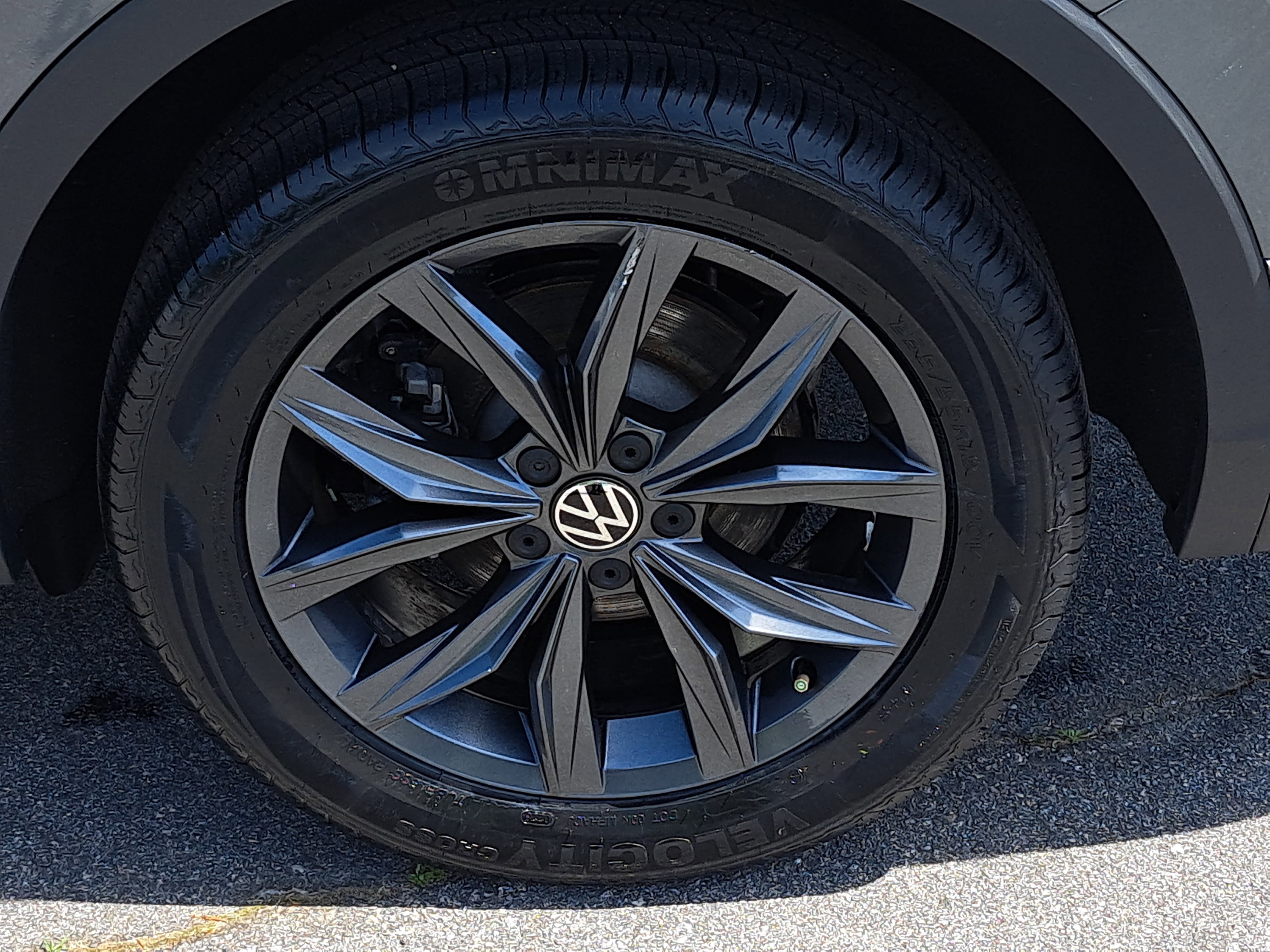 2023 Volkswagen Tiguan SE
