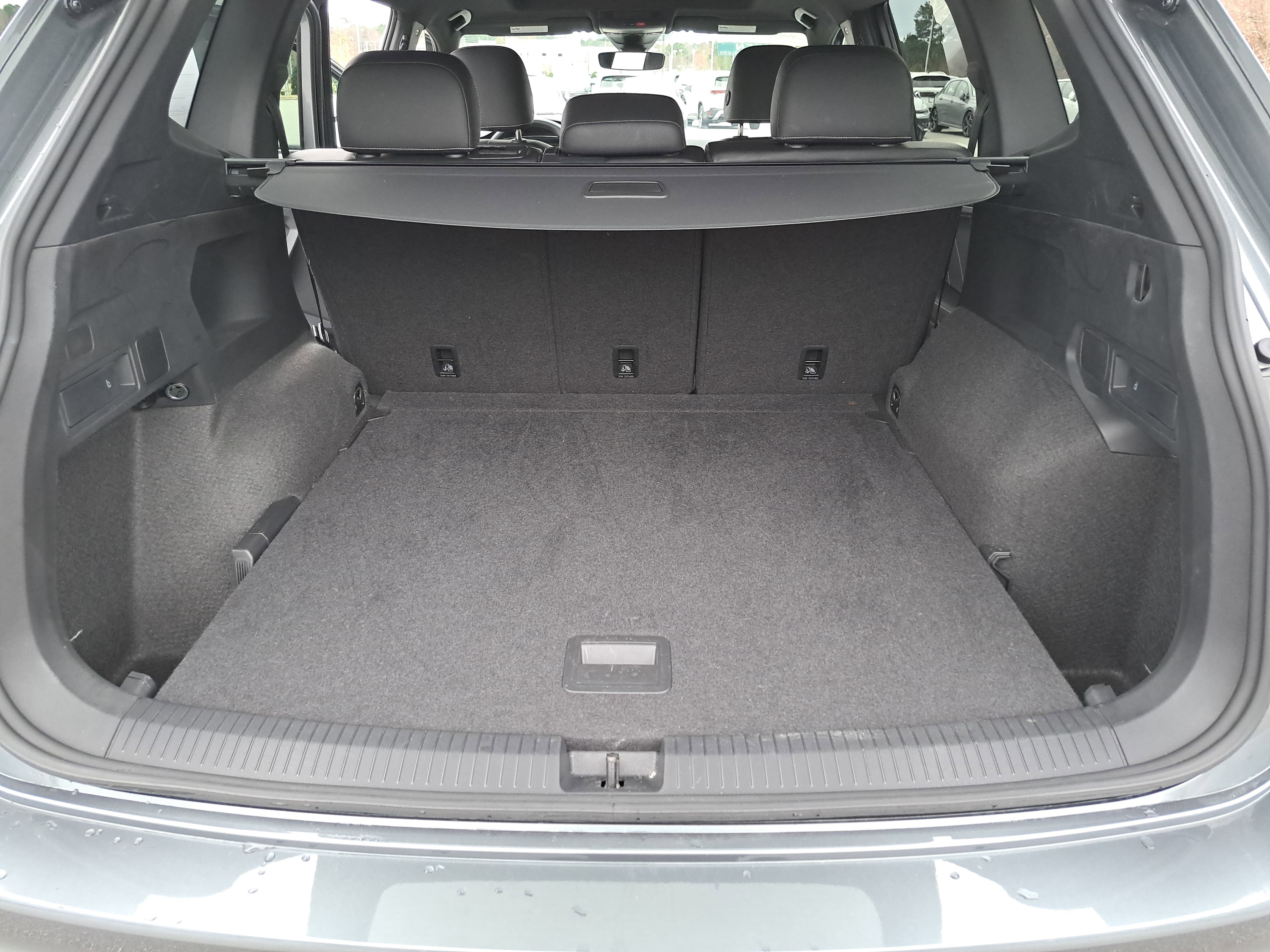 2024 Volkswagen Tiguan SEL R-Line