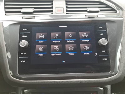 2024 Volkswagen Tiguan SEL R-Line