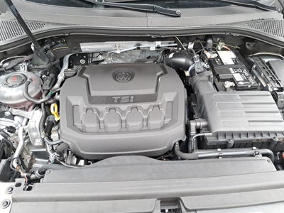 2024 Volkswagen Tiguan SEL R-Line