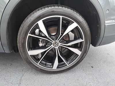 2024 Volkswagen Tiguan SEL R-Line