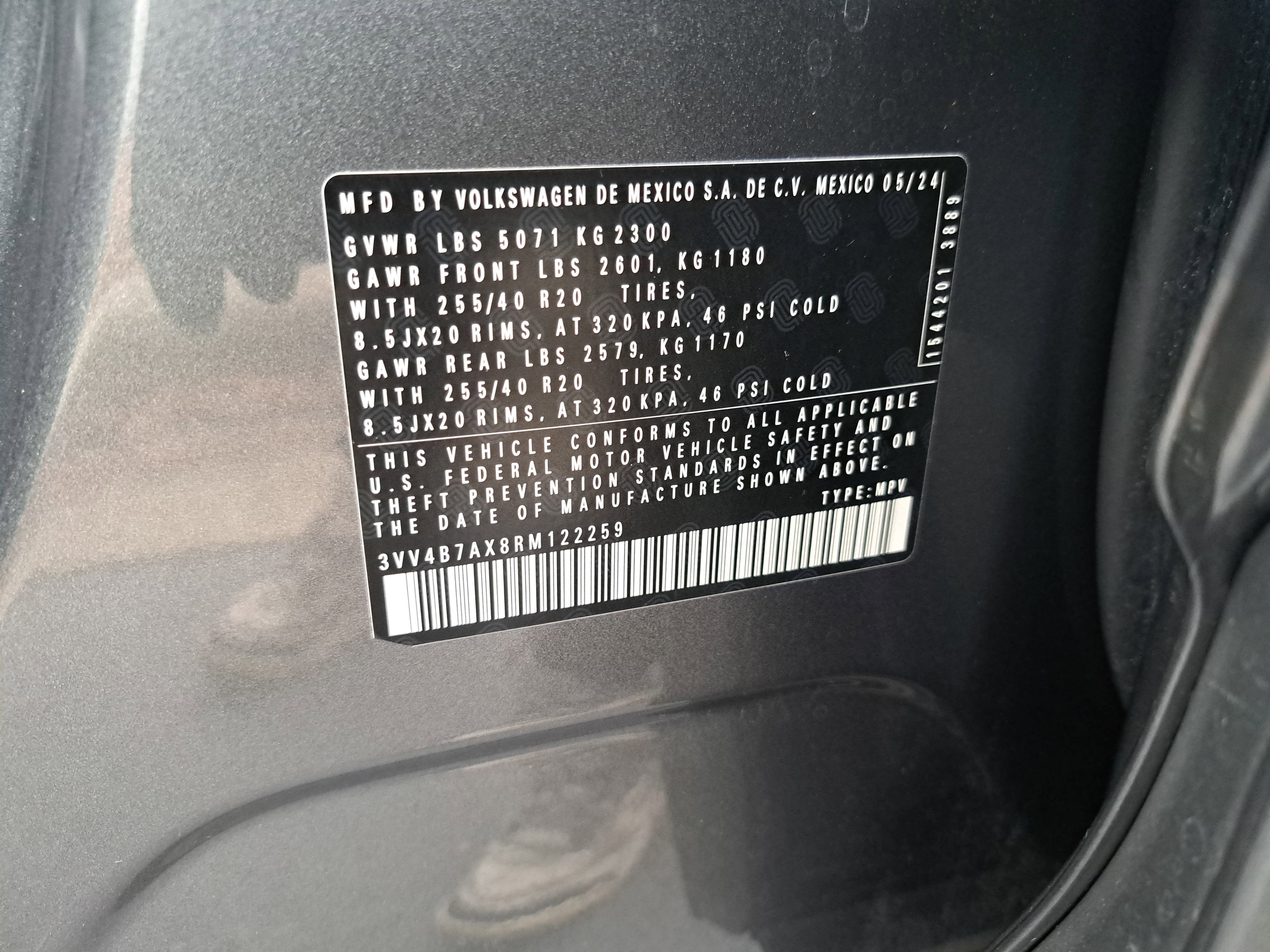 2024 Volkswagen Tiguan SEL R-Line