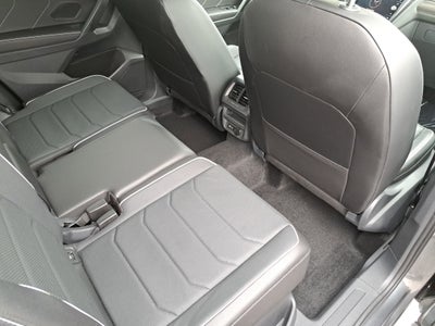 2024 Volkswagen Tiguan SEL R-Line