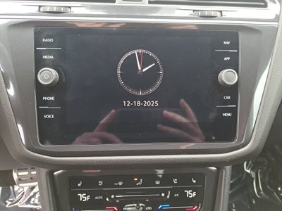 2024 Volkswagen Tiguan SEL R-Line