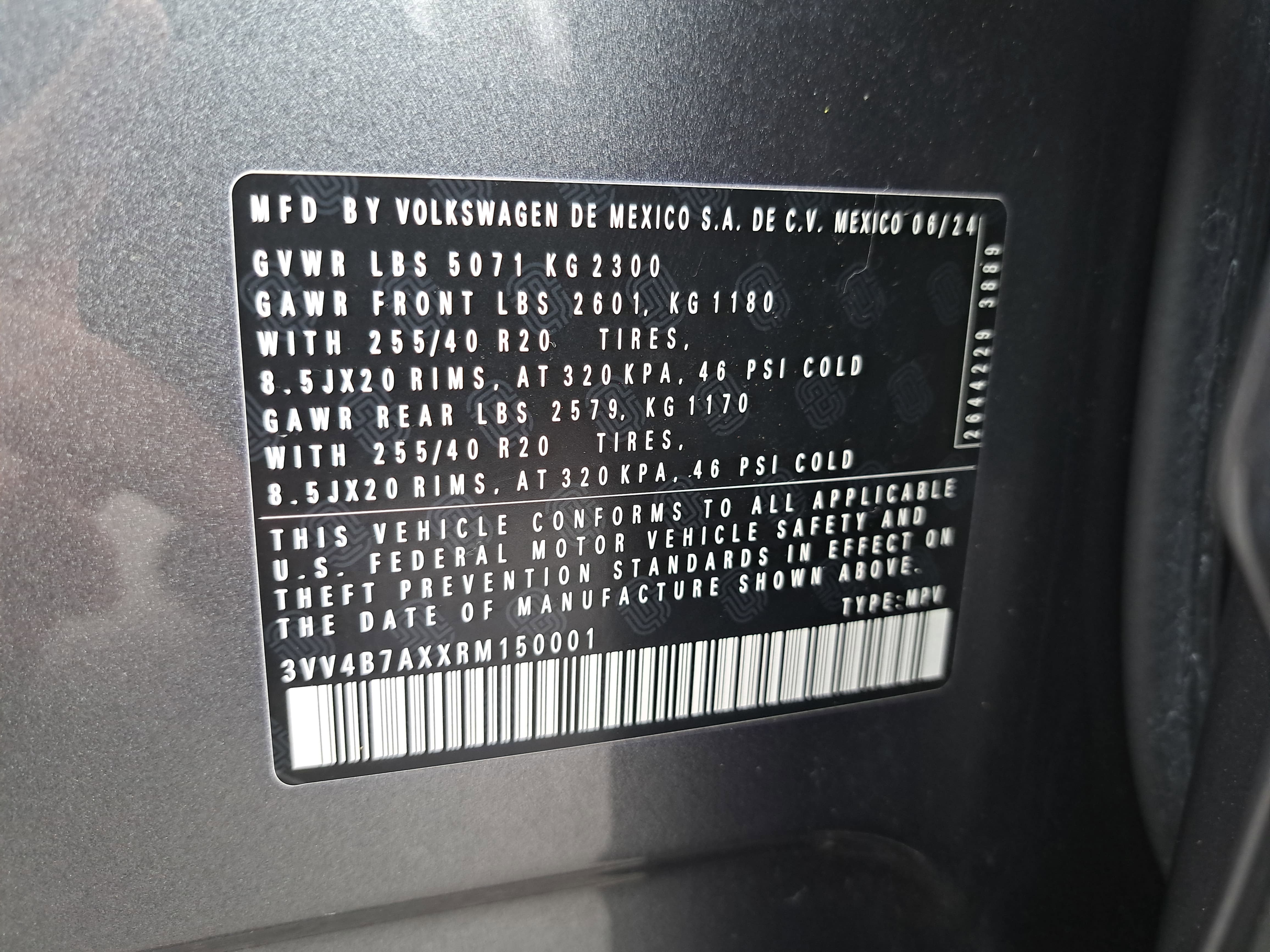 2024 Volkswagen Tiguan SEL R-Line