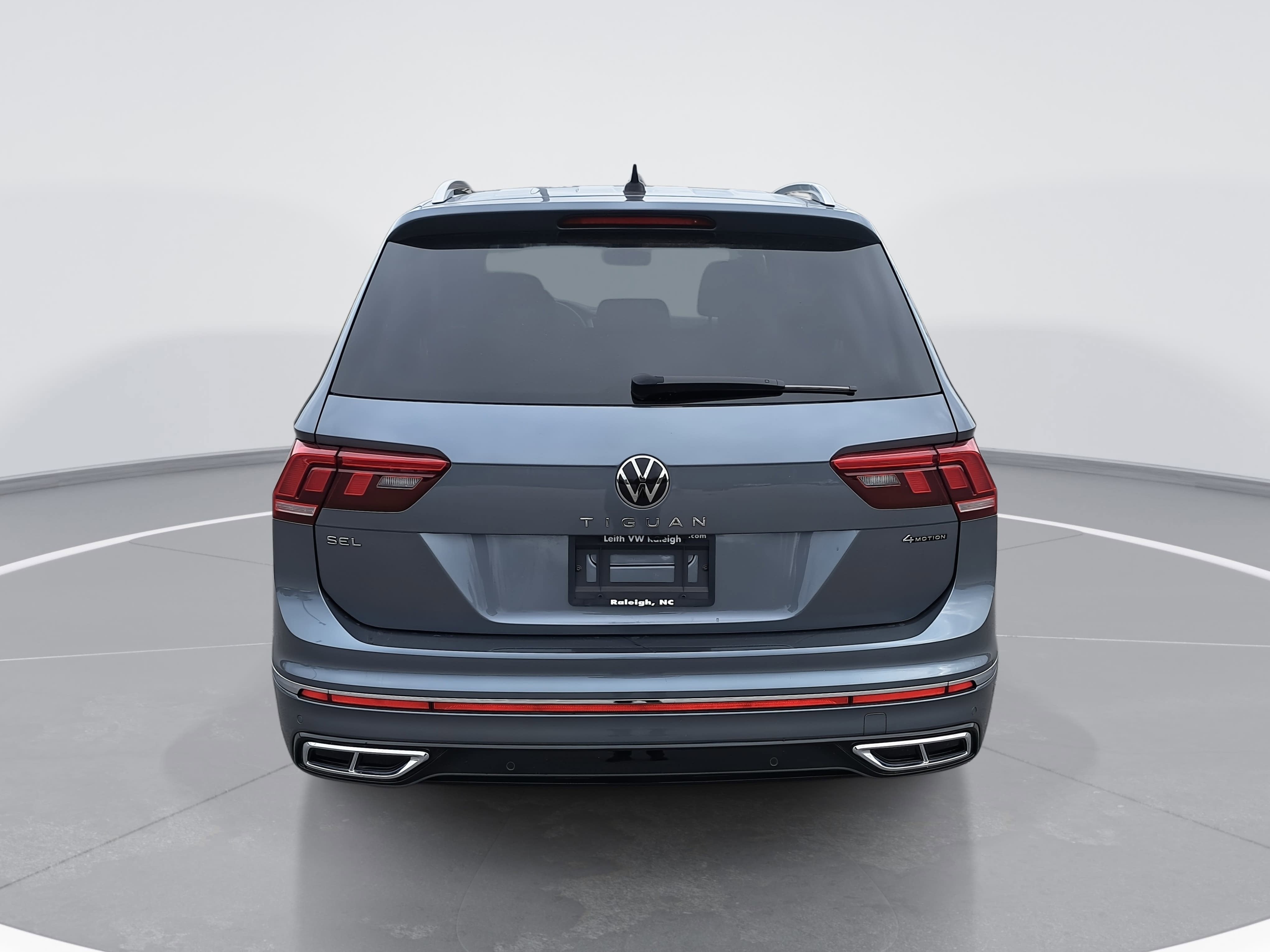 2024 Volkswagen Tiguan SEL R-Line