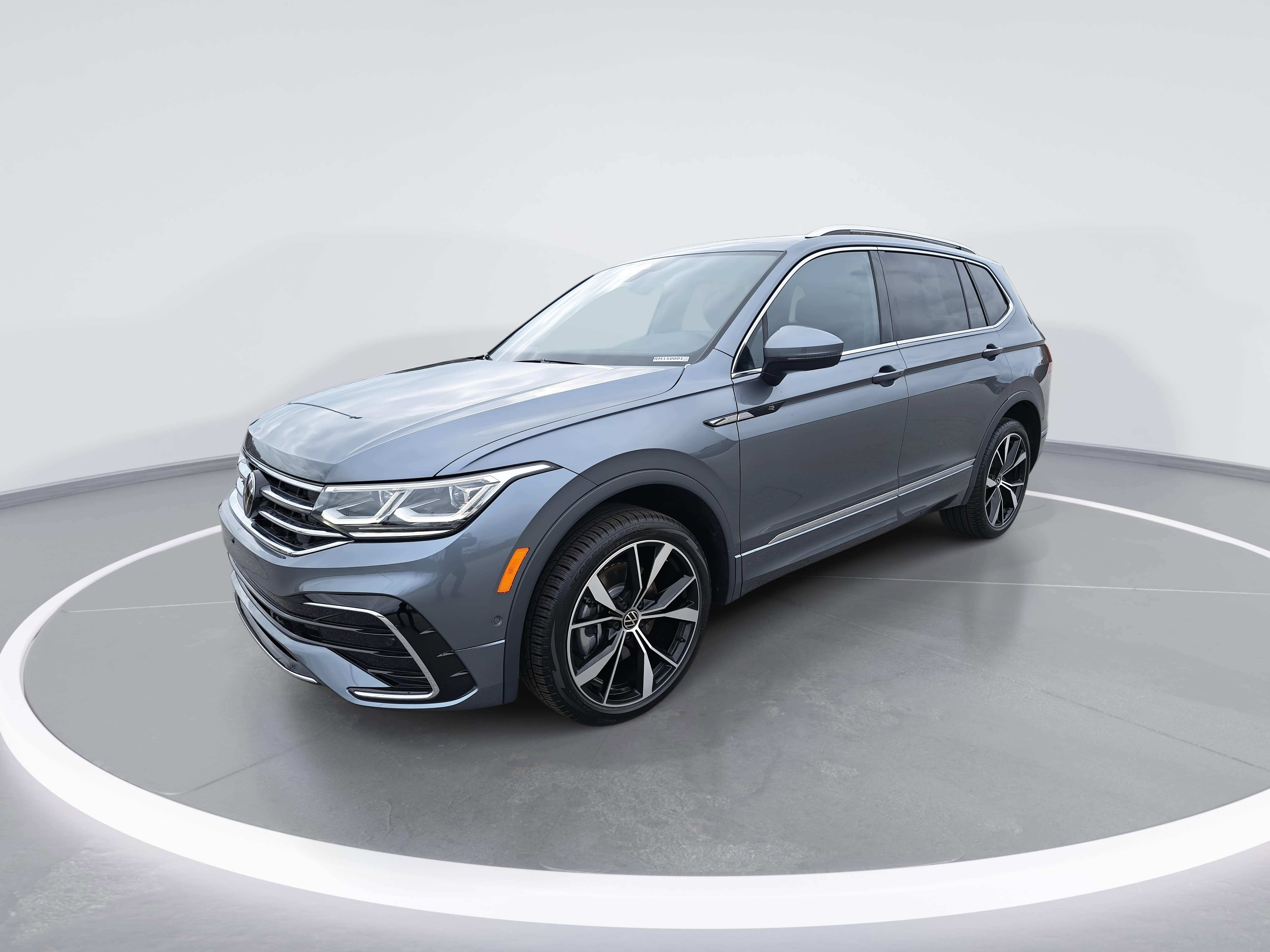 2024 Volkswagen Tiguan SEL R-Line