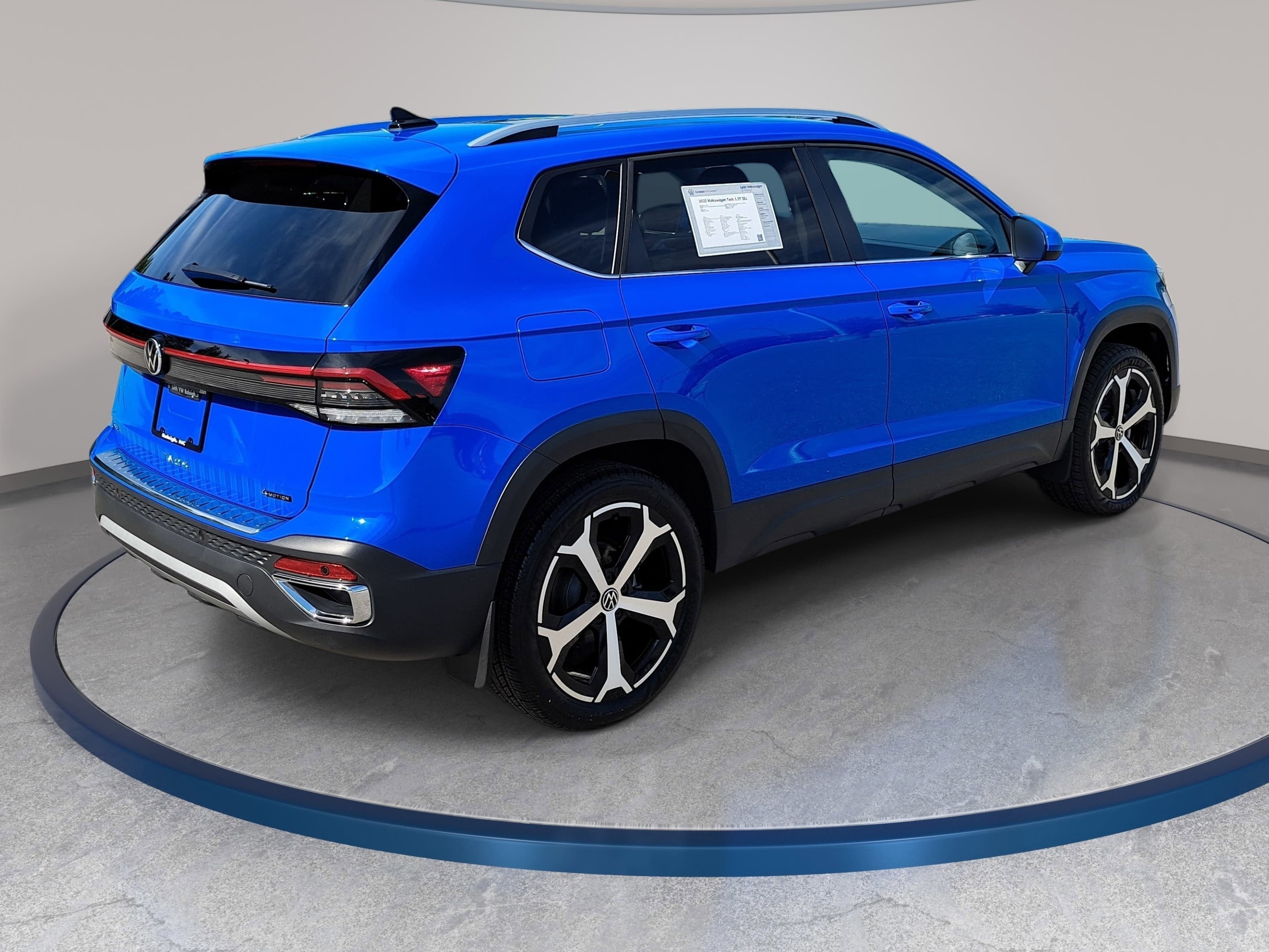 2025 Volkswagen Taos SEL