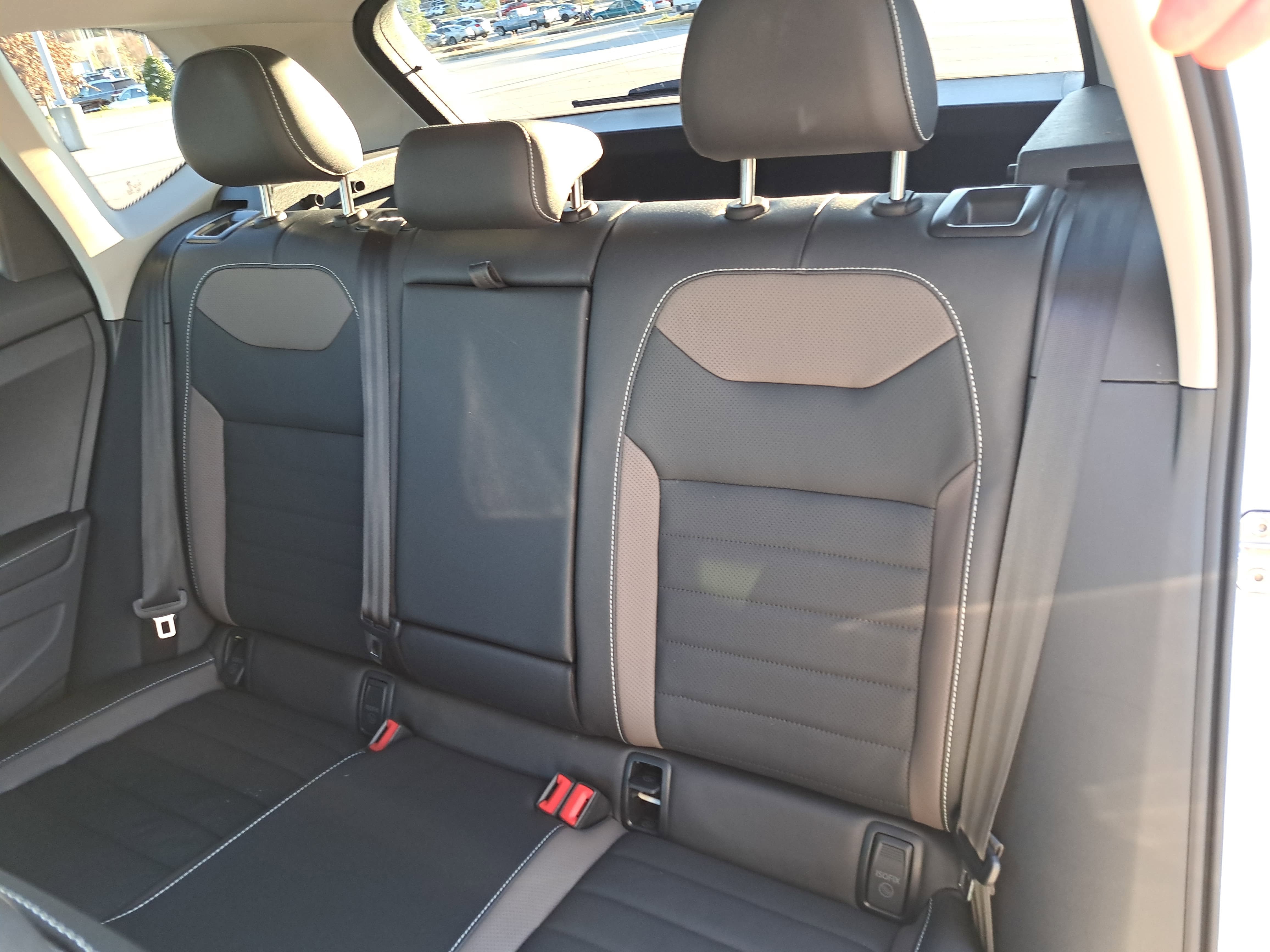 2024 Volkswagen Taos SEL