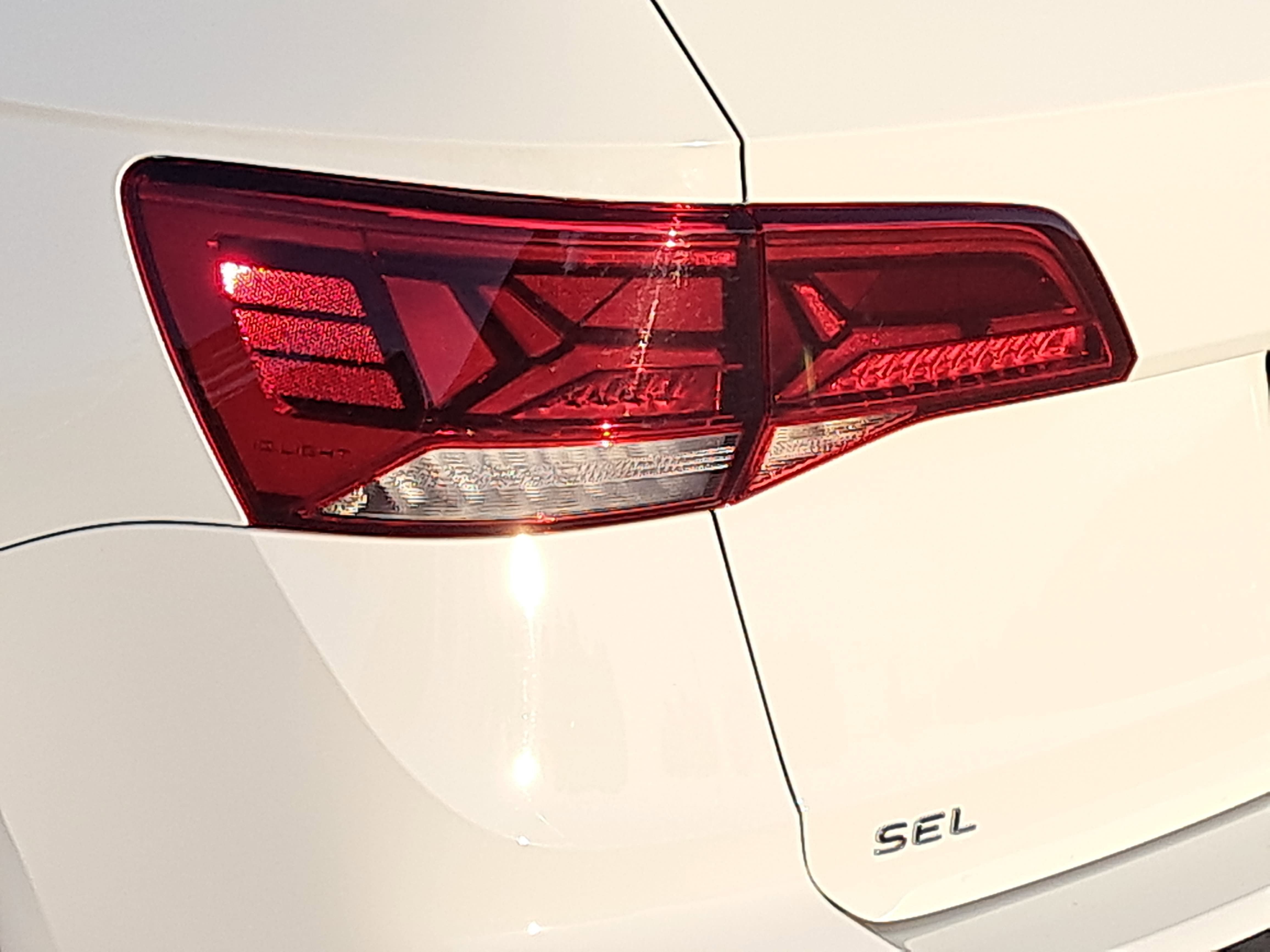 2024 Volkswagen Taos SEL