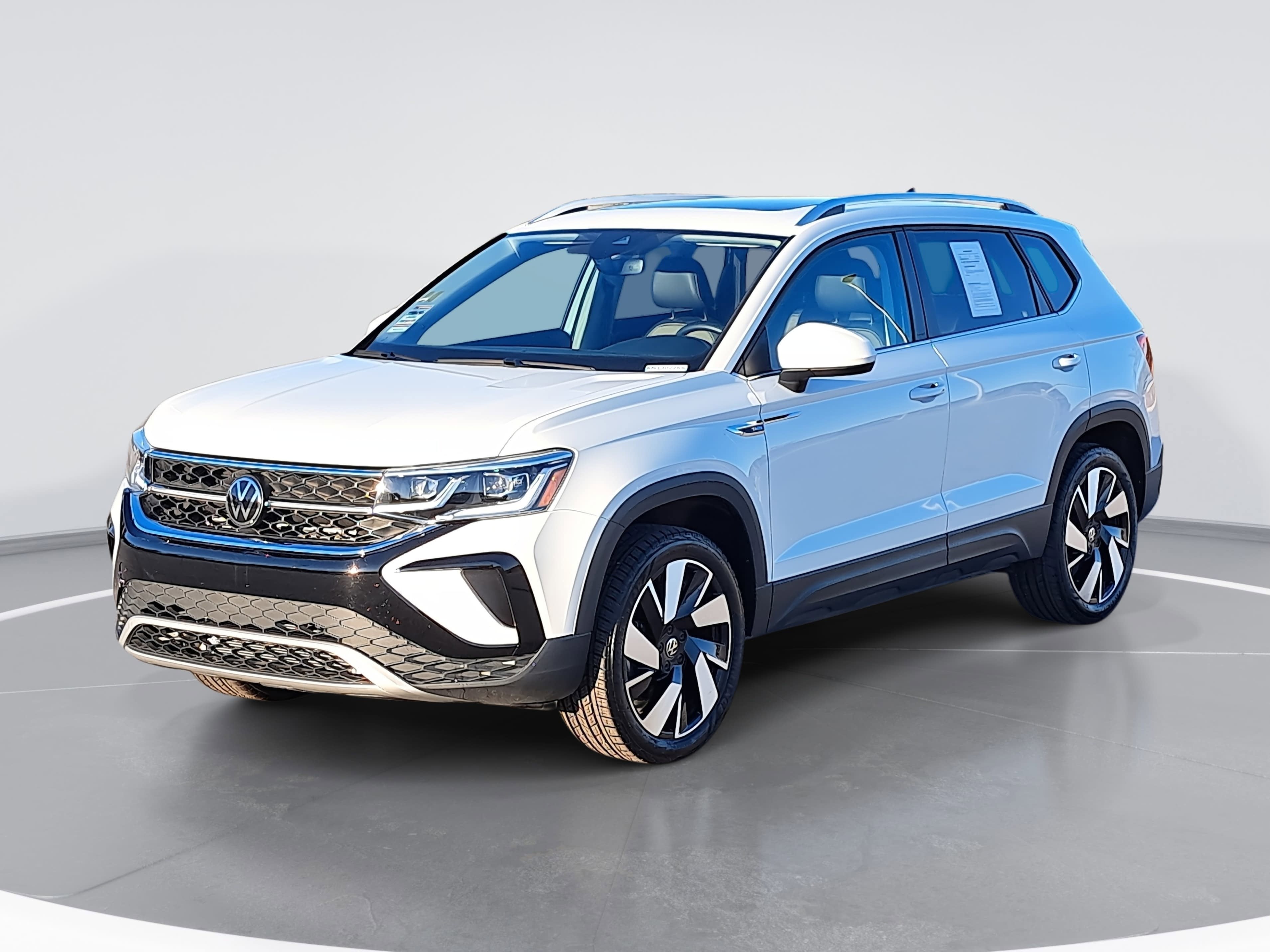 2024 Volkswagen Taos SEL