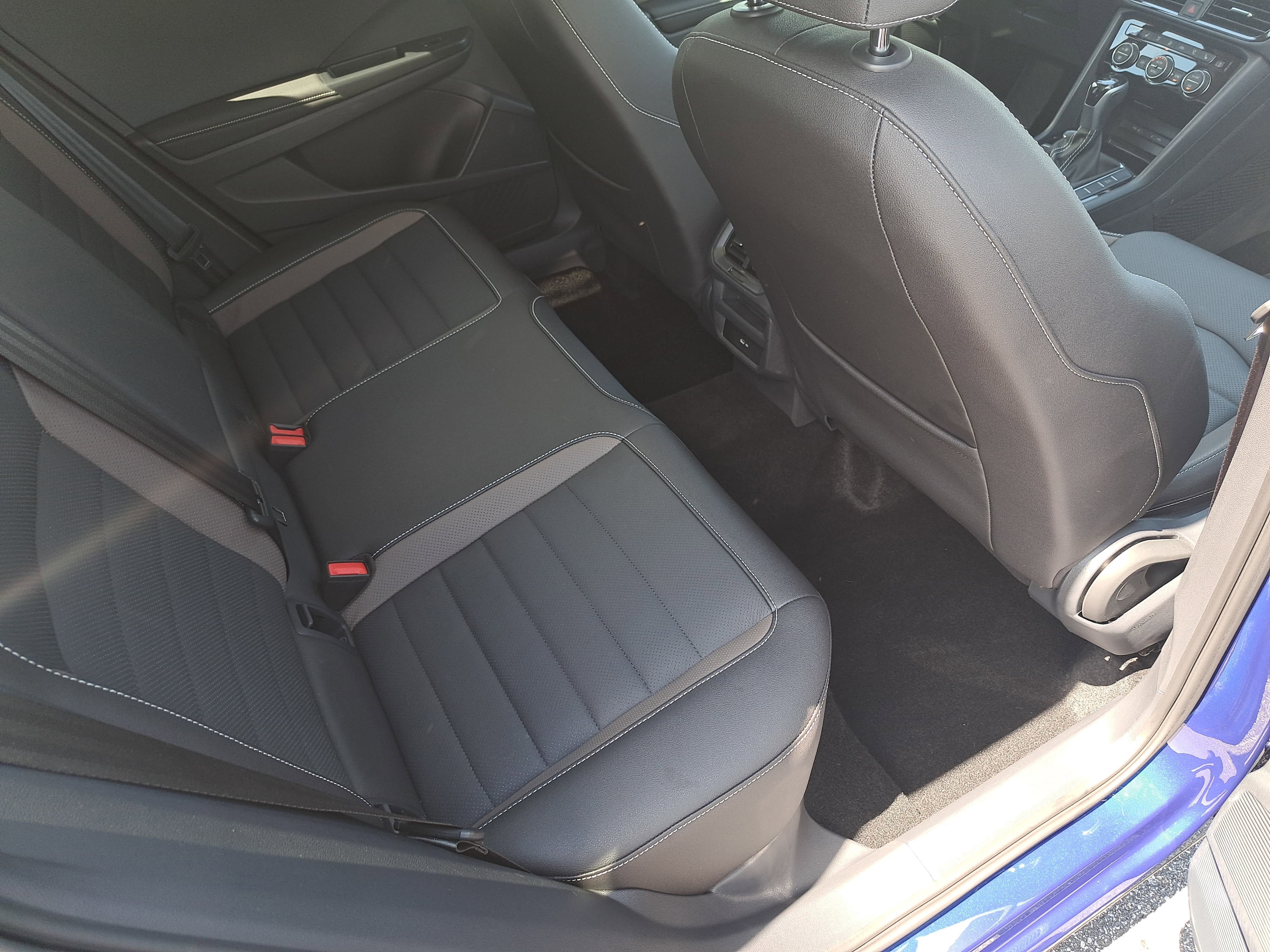 2024 Volkswagen Taos SEL