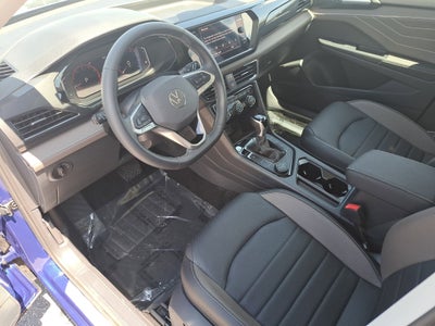2024 Volkswagen Taos SEL