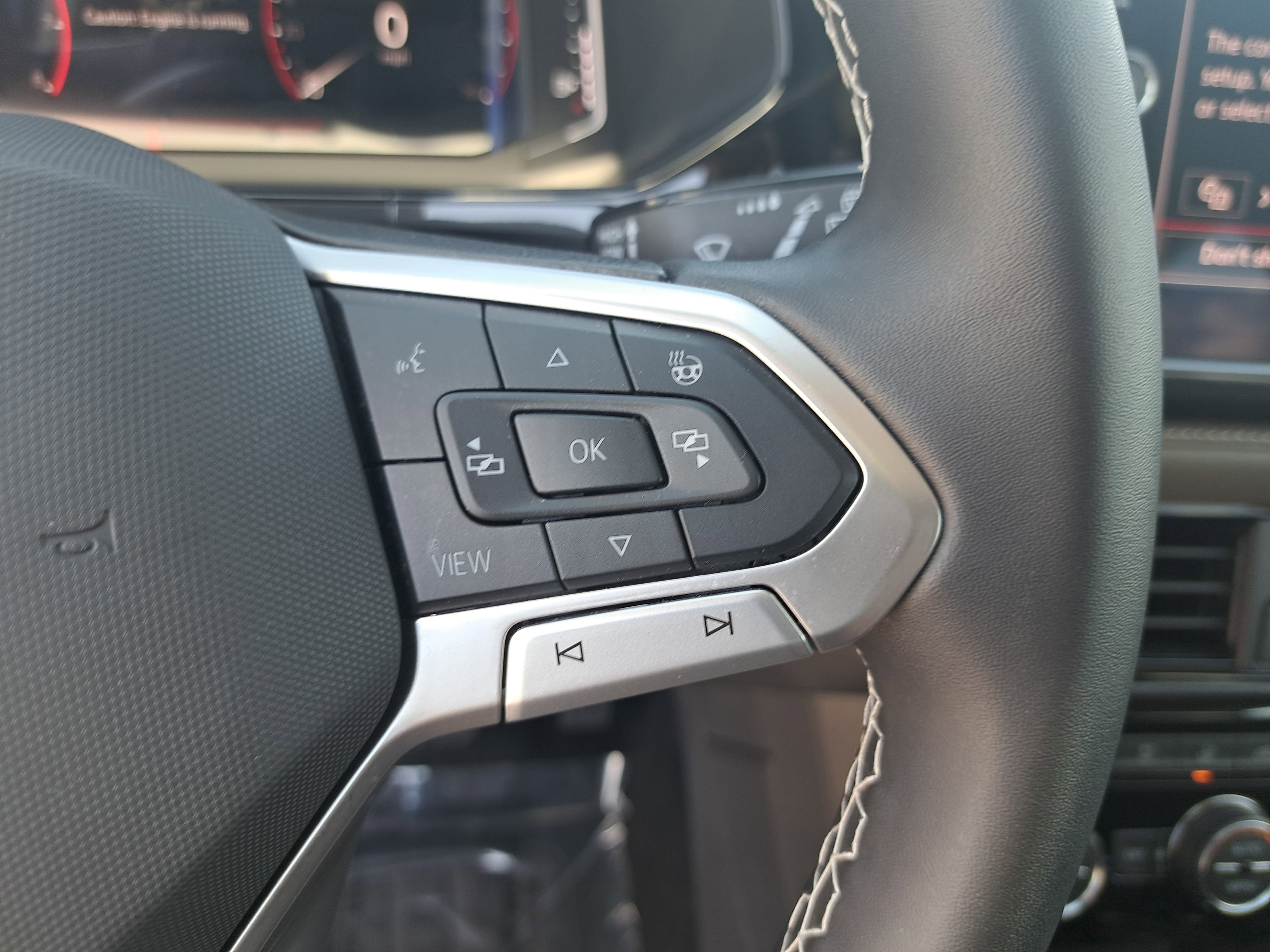2024 Volkswagen Taos SEL