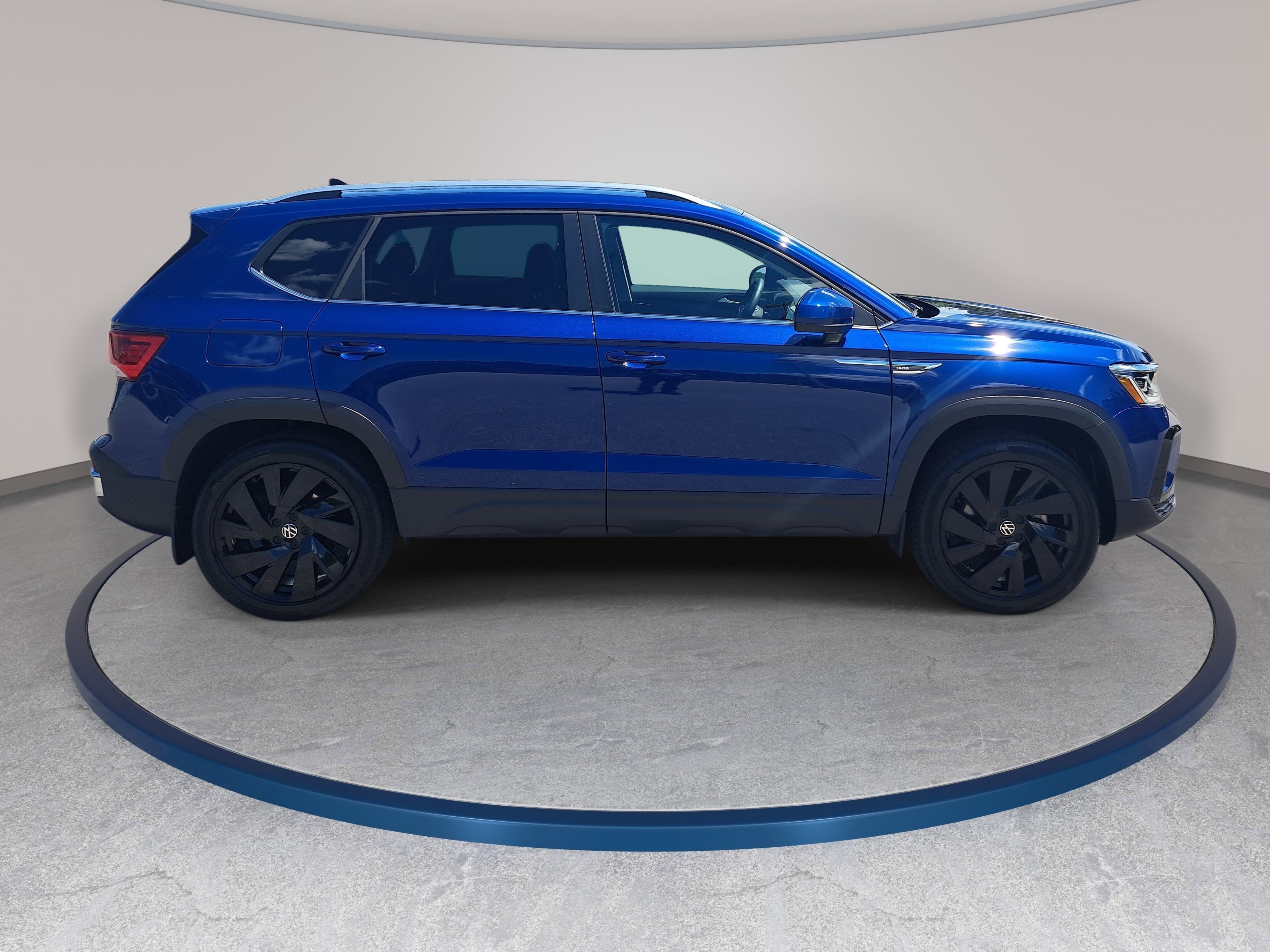 2024 Volkswagen Taos SEL