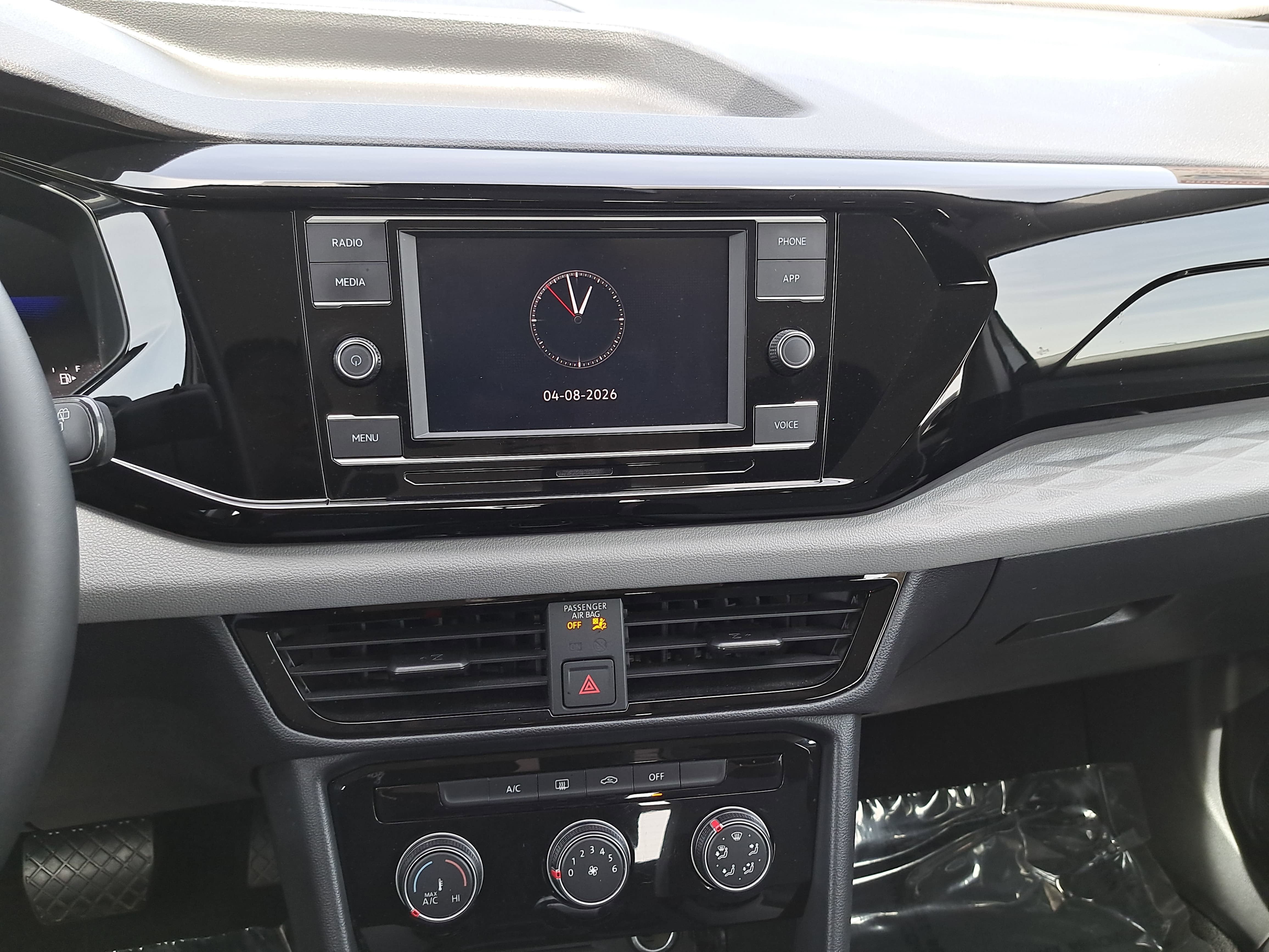 2024 Volkswagen Taos S
