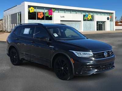 2022 Volkswagen Tiguan SE R-Line Black