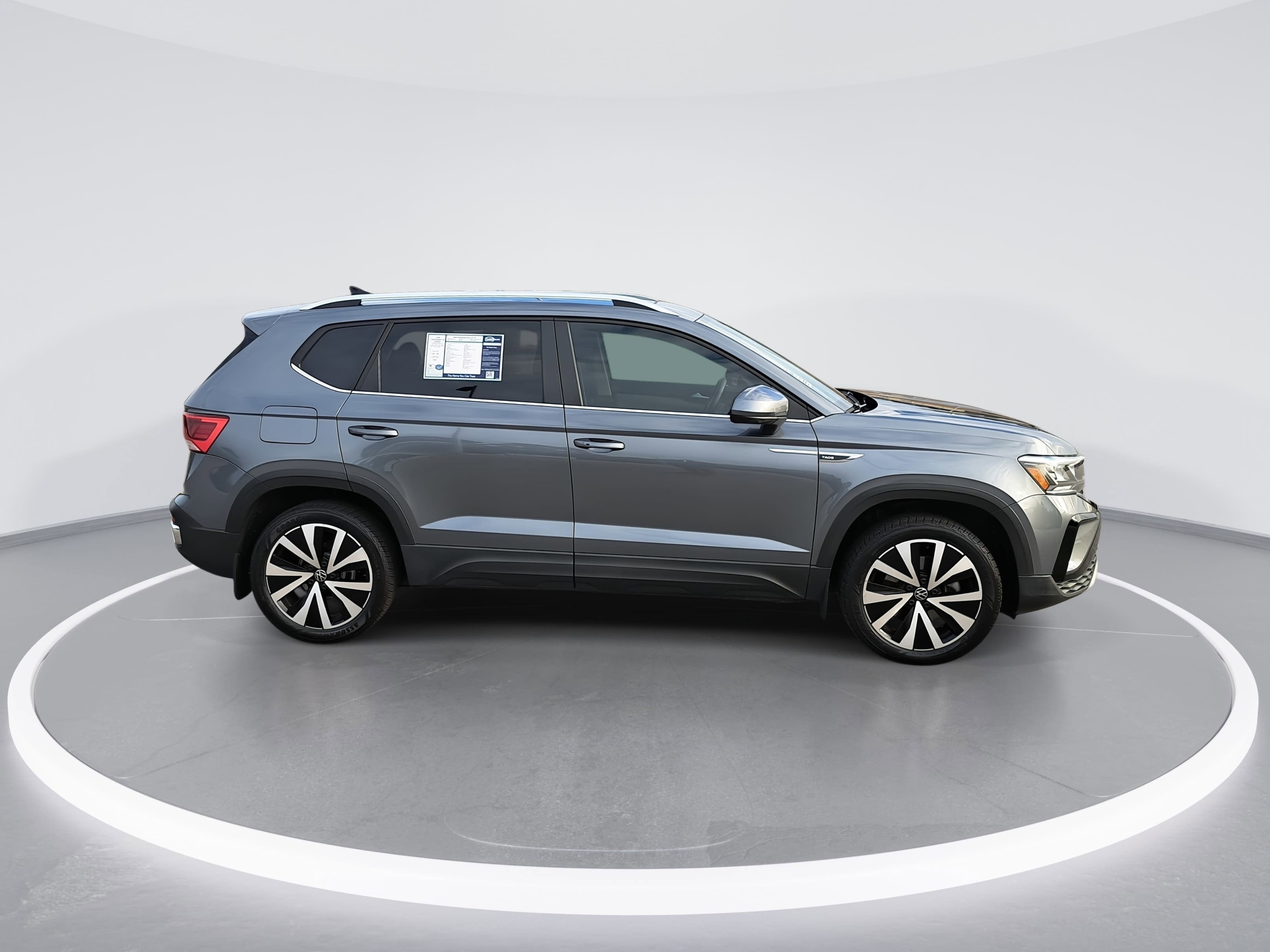 2023 Volkswagen Taos SE